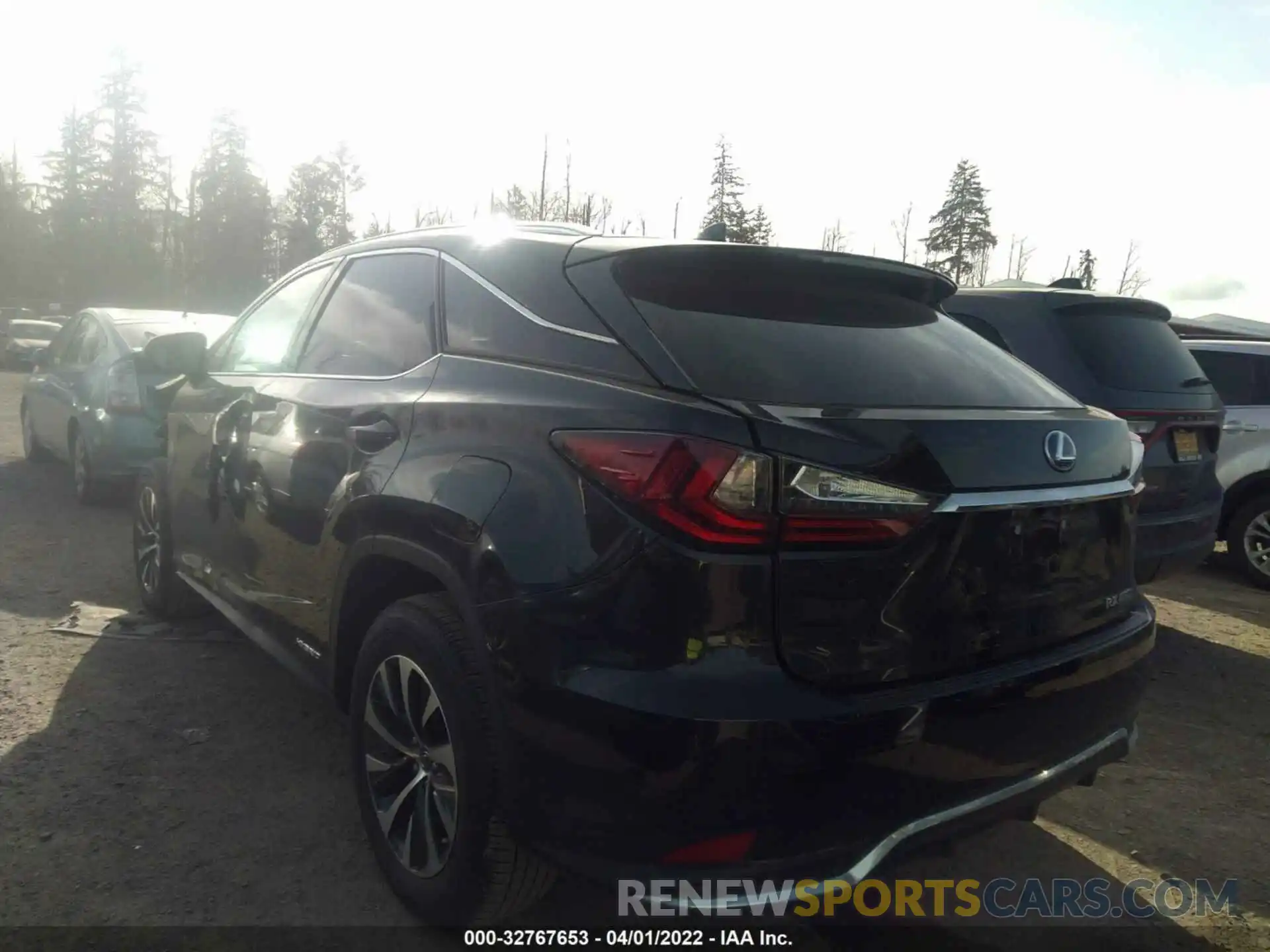 3 Photograph of a damaged car 2T2AGMDA1LC047618 LEXUS RX 2020