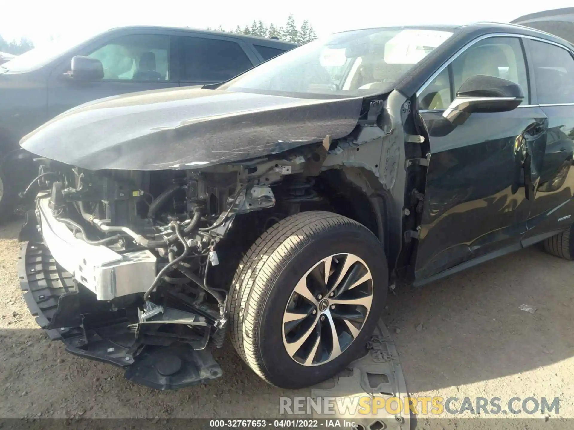 6 Photograph of a damaged car 2T2AGMDA1LC047618 LEXUS RX 2020