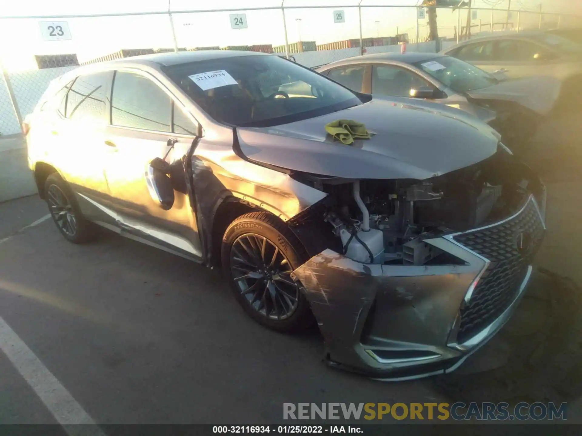 1 Photograph of a damaged car 2T2AZMAA2LC178801 LEXUS RX 2020