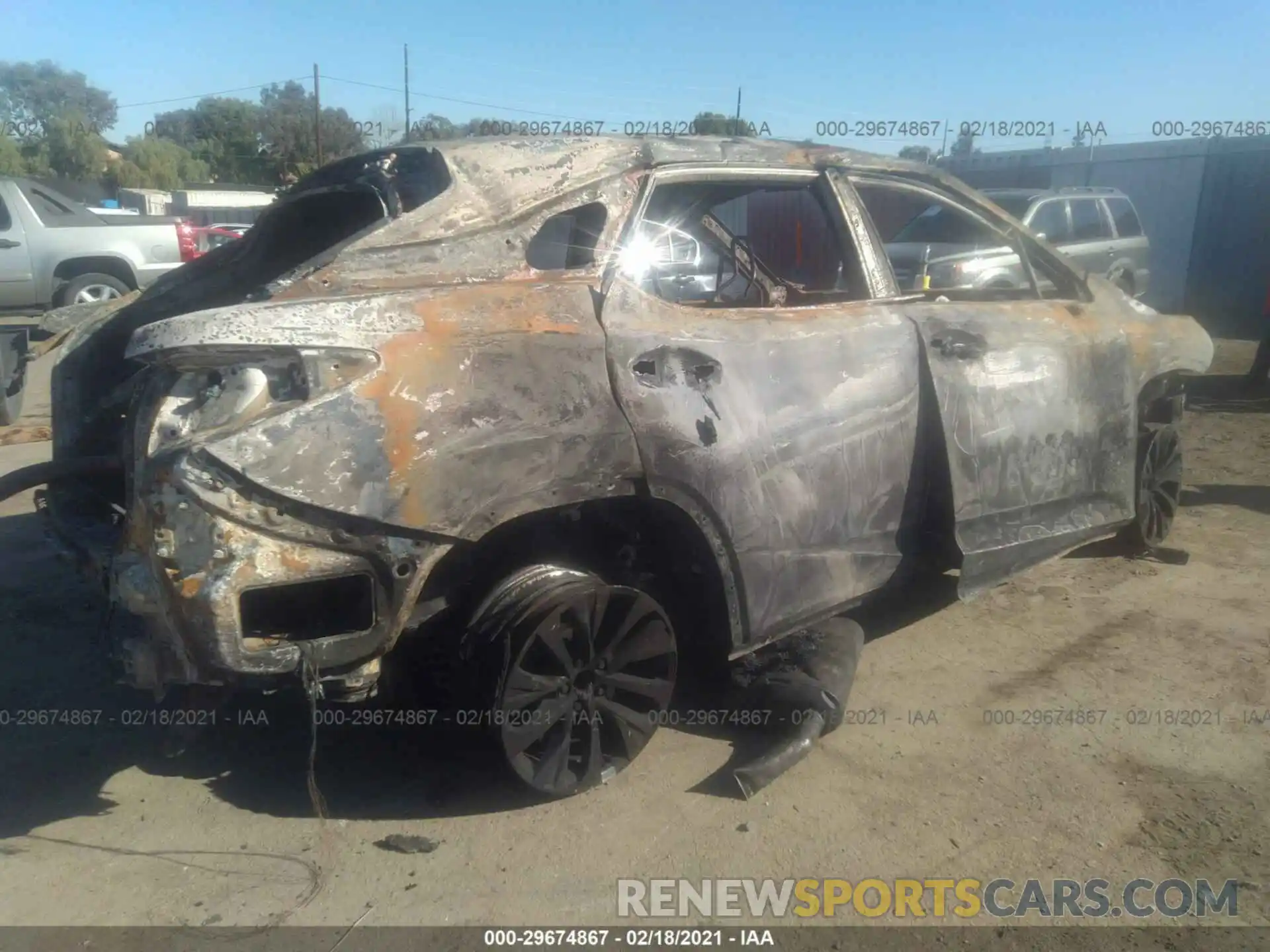 4 Photograph of a damaged car 2T2AZMAA8LC164692 LEXUS RX 2020