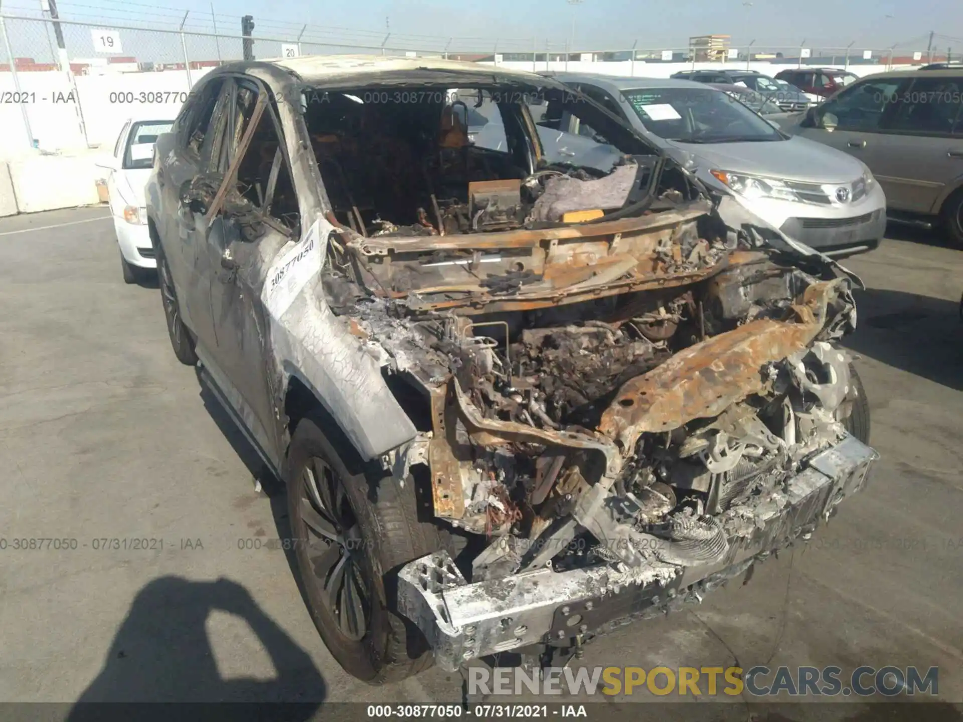 6 Photograph of a damaged car 2T2AZMAAXLC154486 LEXUS RX 2020