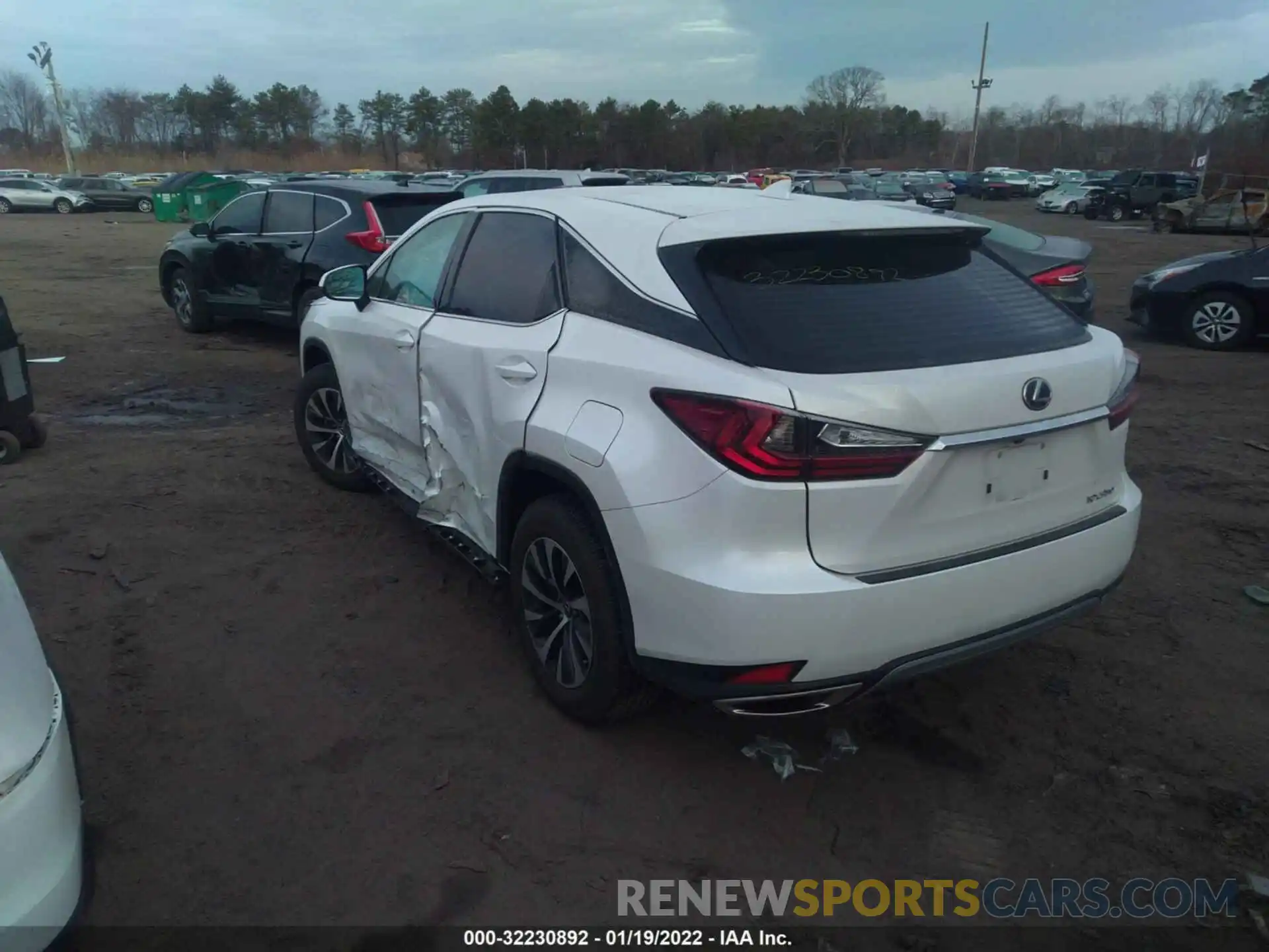 3 Photograph of a damaged car 2T2AZMDA2LC223442 LEXUS RX 2020