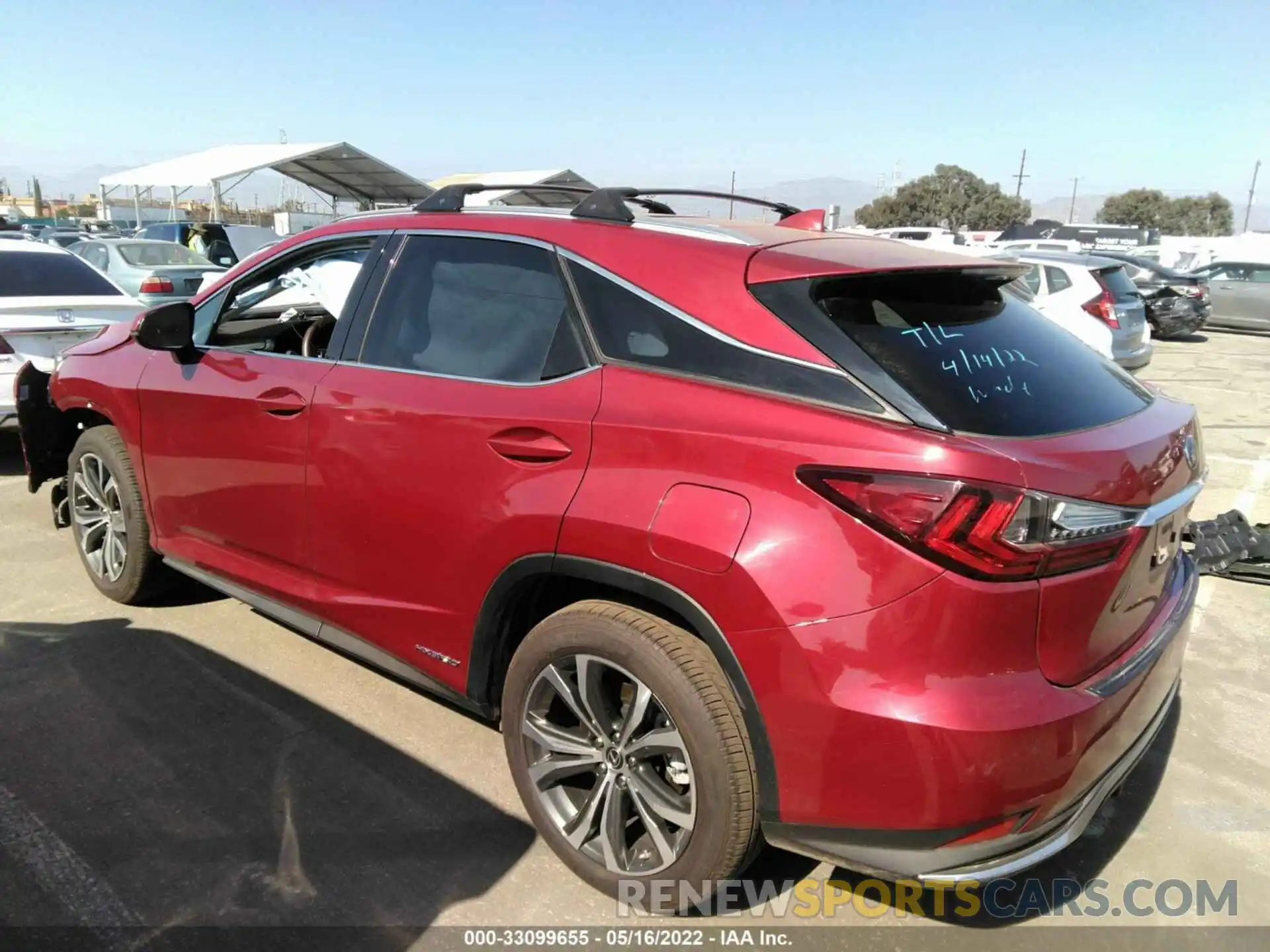 3 Photograph of a damaged car 2T2HGMDA4LC044551 LEXUS RX 2020