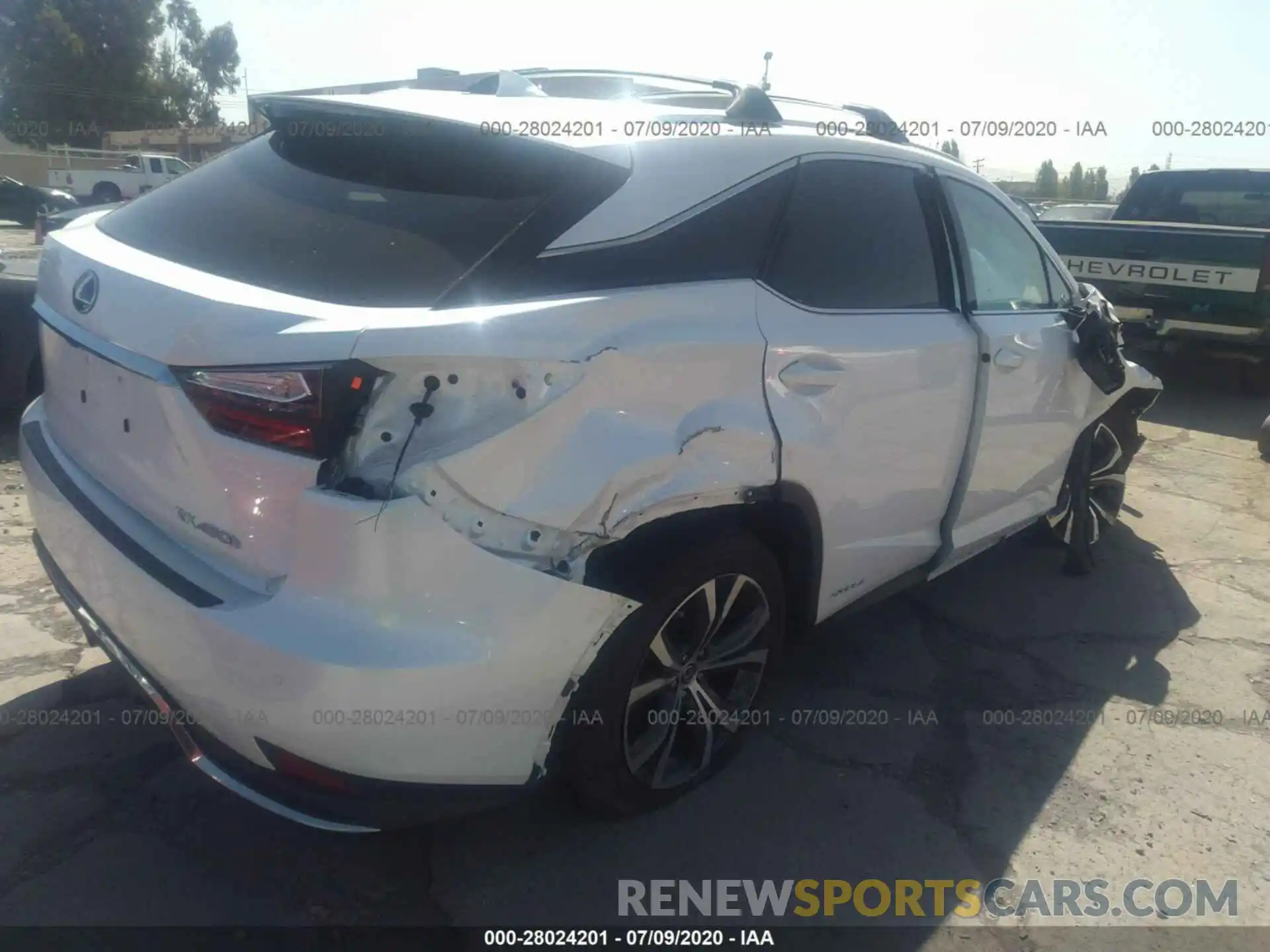 4 Photograph of a damaged car 2T2HGMDA8LC045377 LEXUS RX 2020