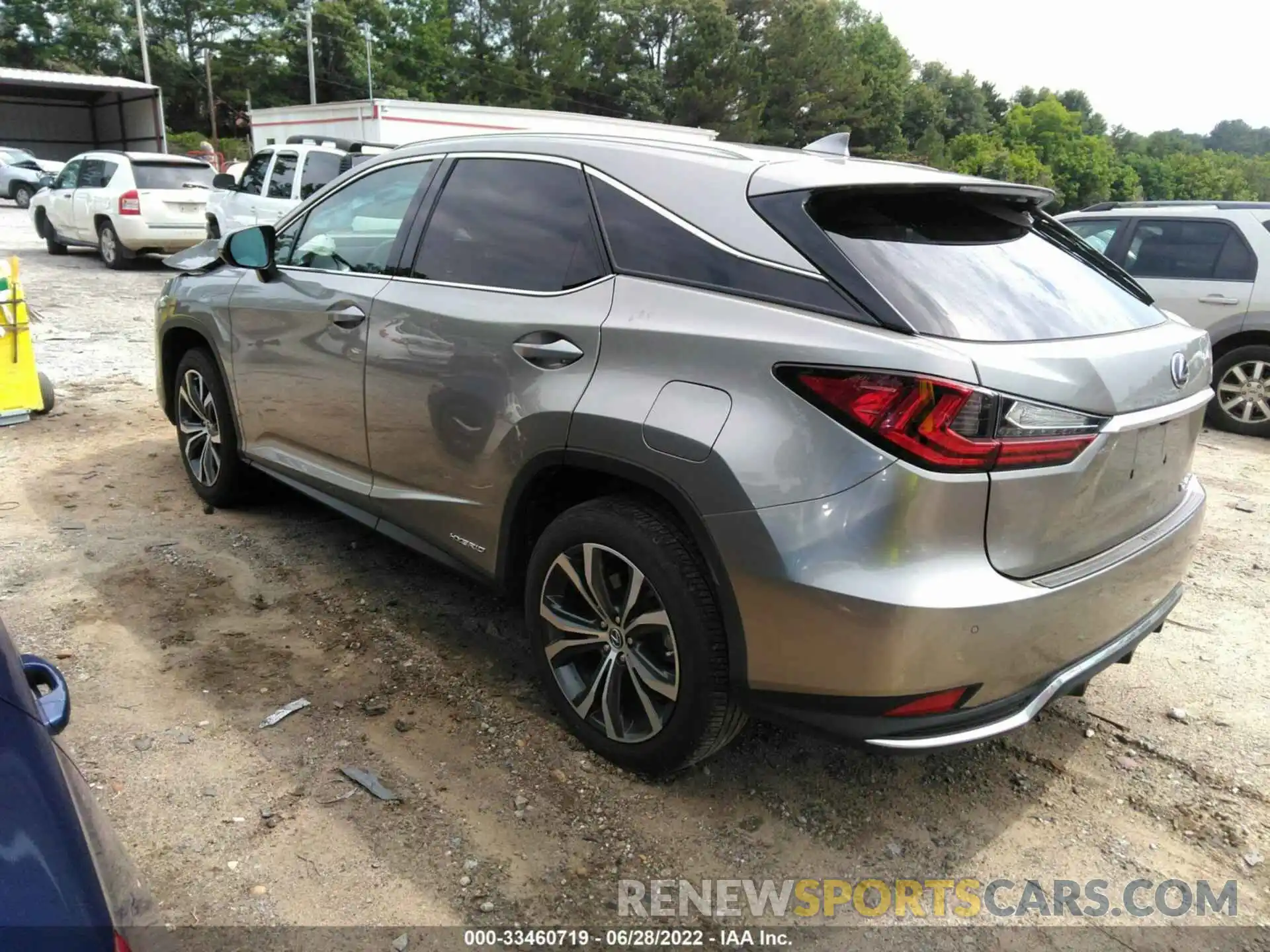 3 Photograph of a damaged car 2T2HGMDA8LC050479 LEXUS RX 2020