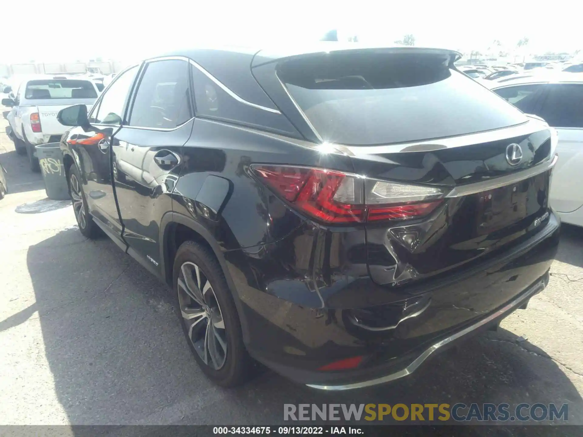 3 Photograph of a damaged car 2T2HGMDA9LC050345 LEXUS RX 2020