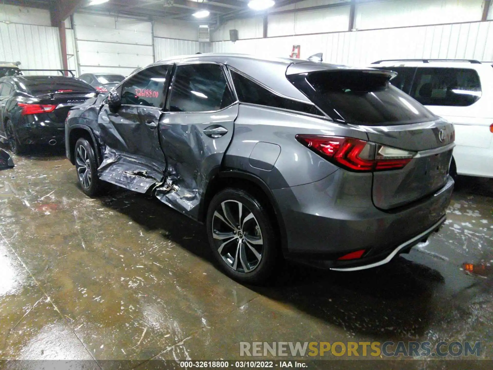 3 Photograph of a damaged car 2T2HGMDAXLC056266 LEXUS RX 2020