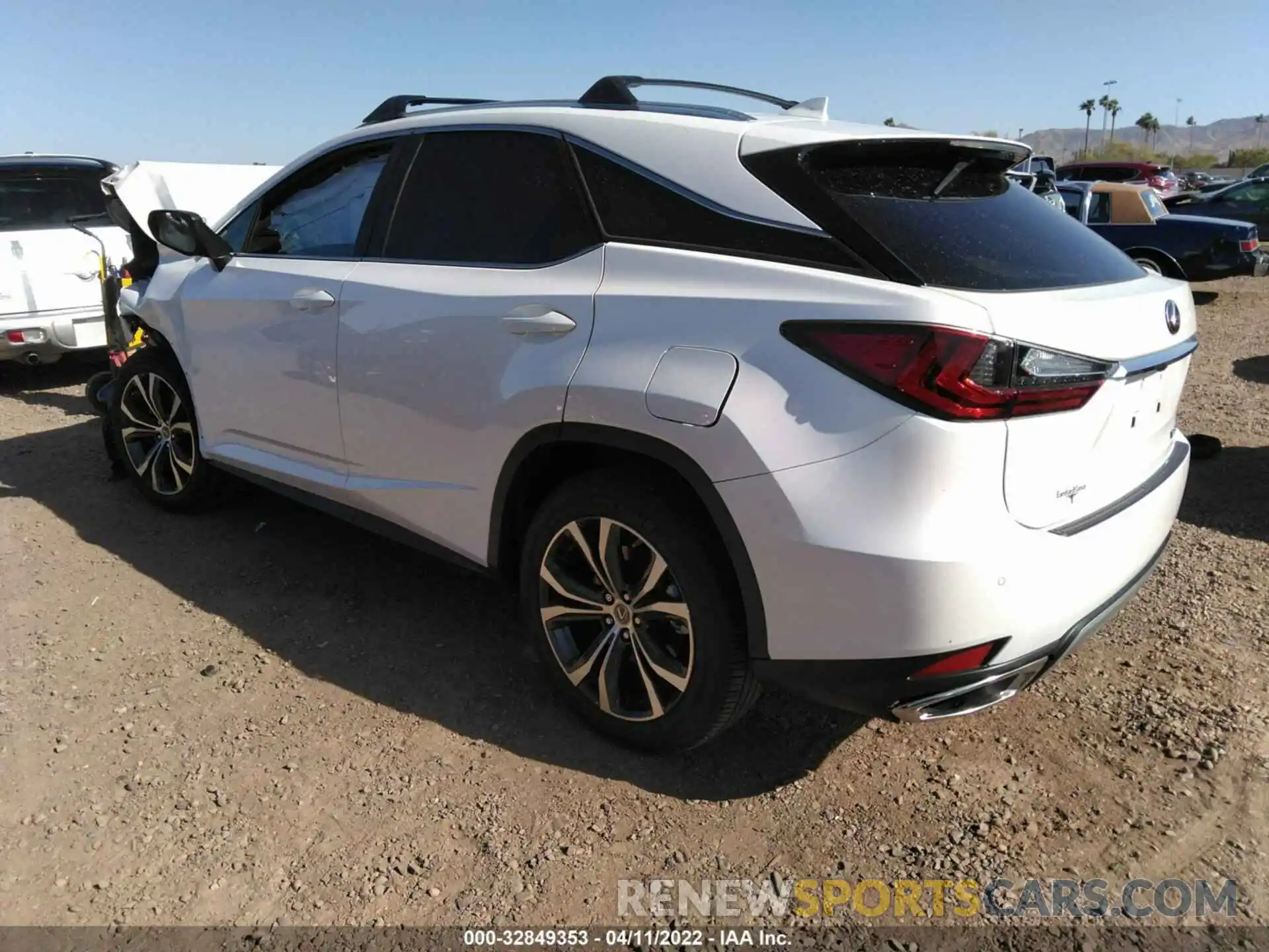 3 Photograph of a damaged car 2T2HZMAA2LC176545 LEXUS RX 2020