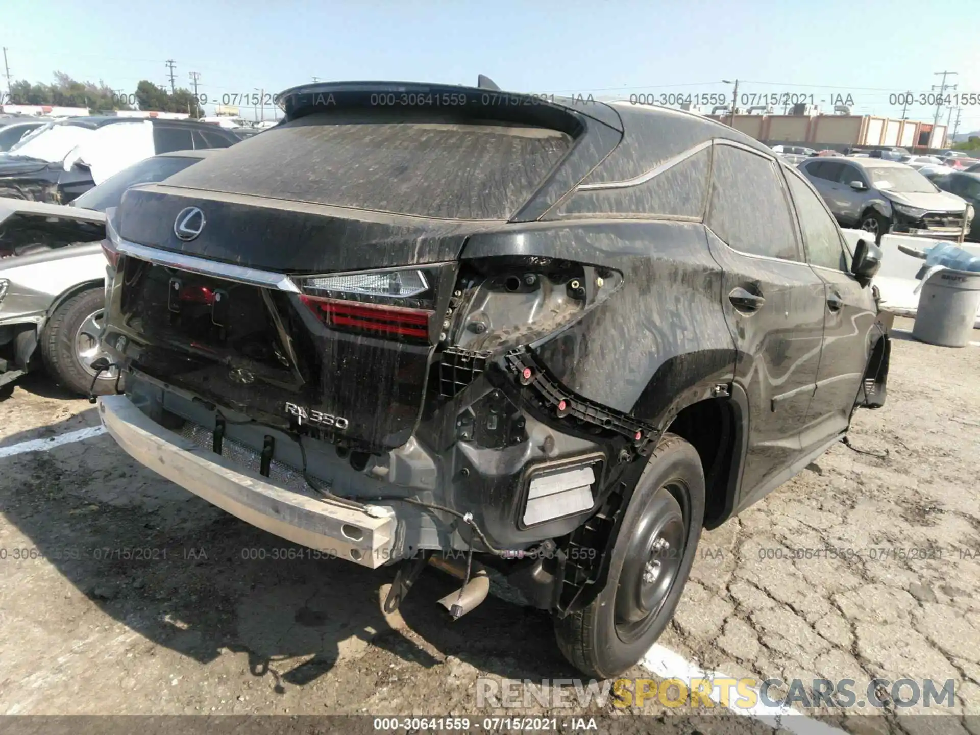 4 Photograph of a damaged car 2T2HZMAA4LC162114 LEXUS RX 2020