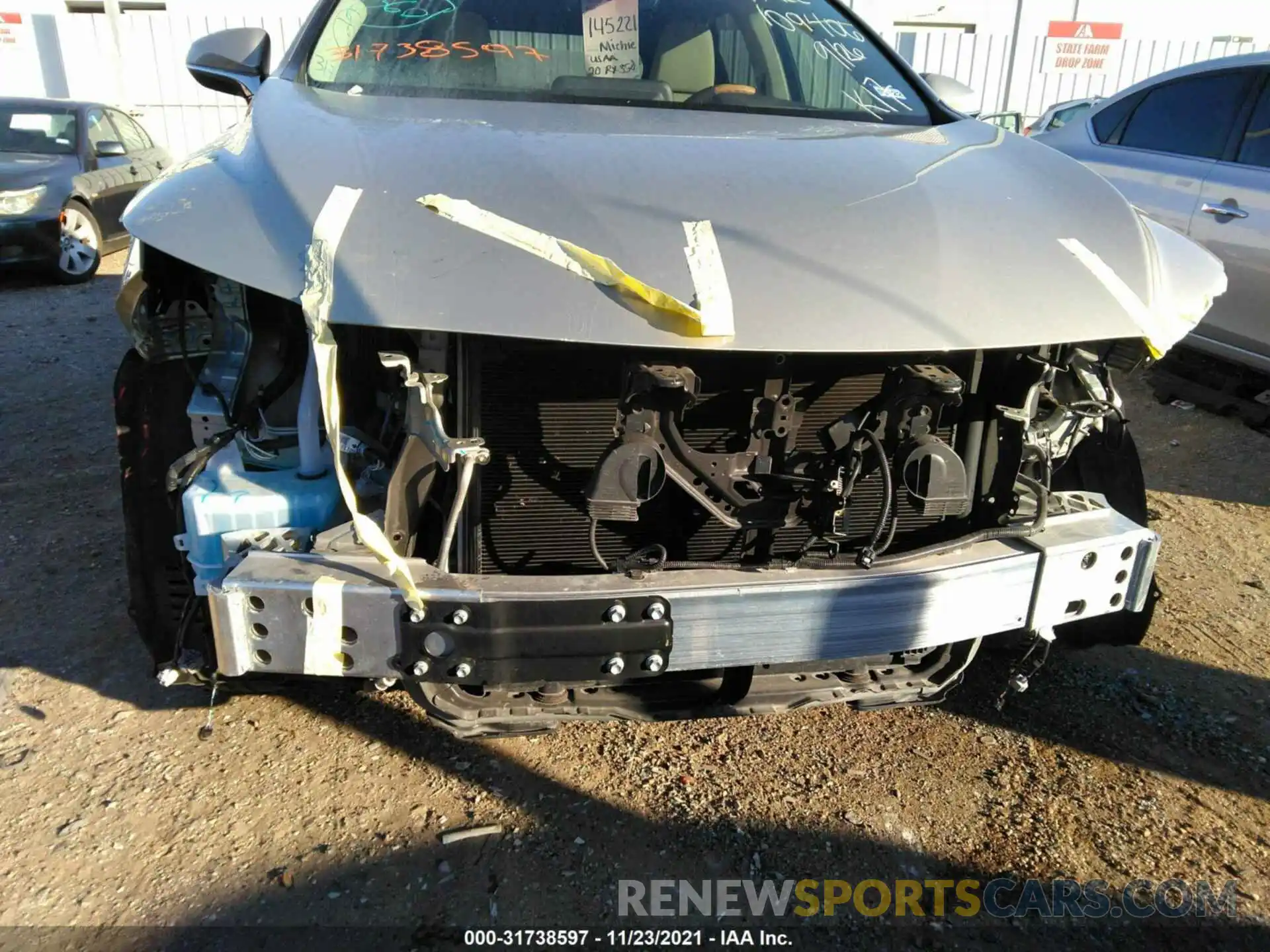 6 Photograph of a damaged car 2T2HZMAA4LC170133 LEXUS RX 2020