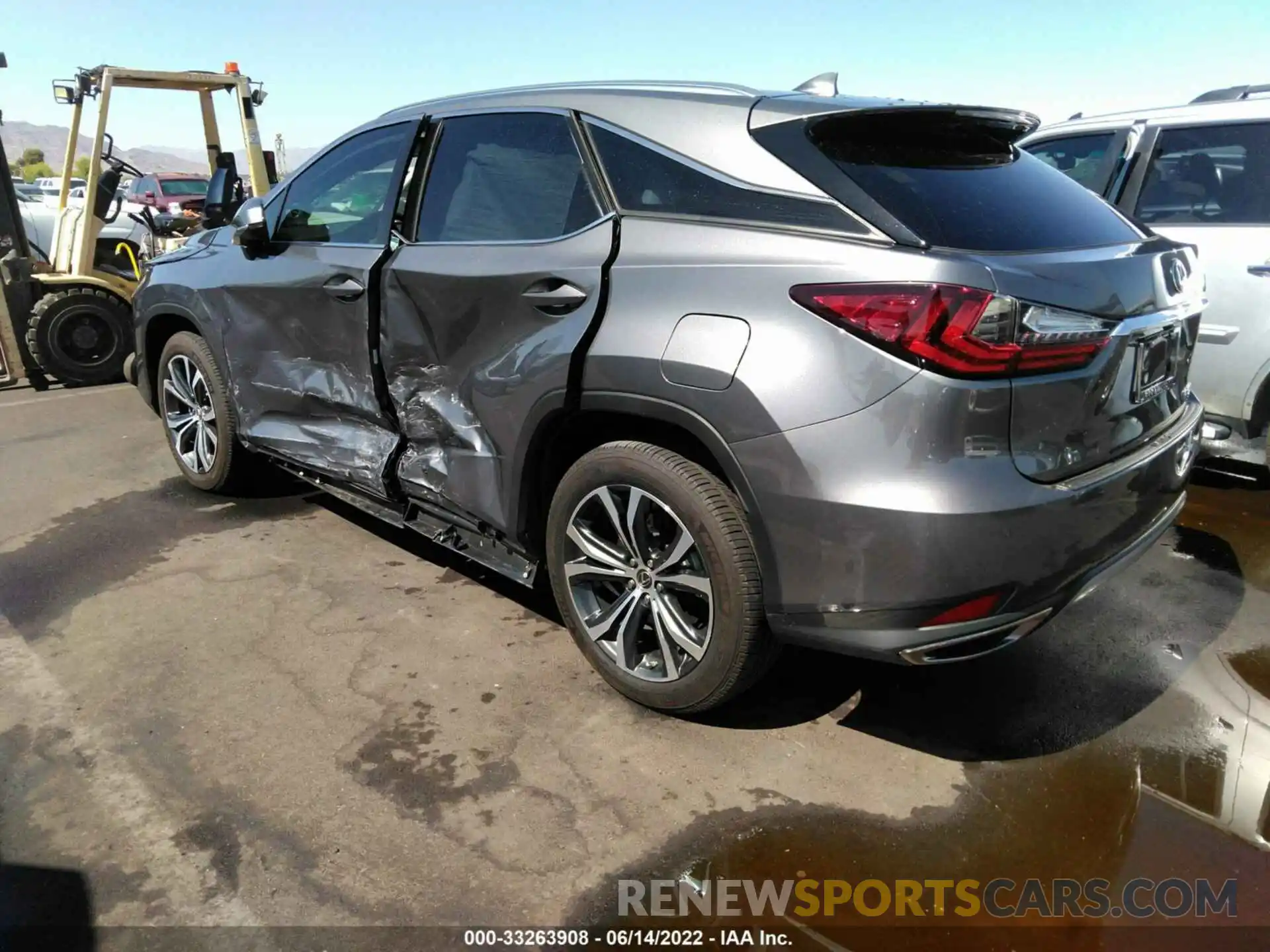 3 Photograph of a damaged car 2T2HZMAA5LC161344 LEXUS RX 2020