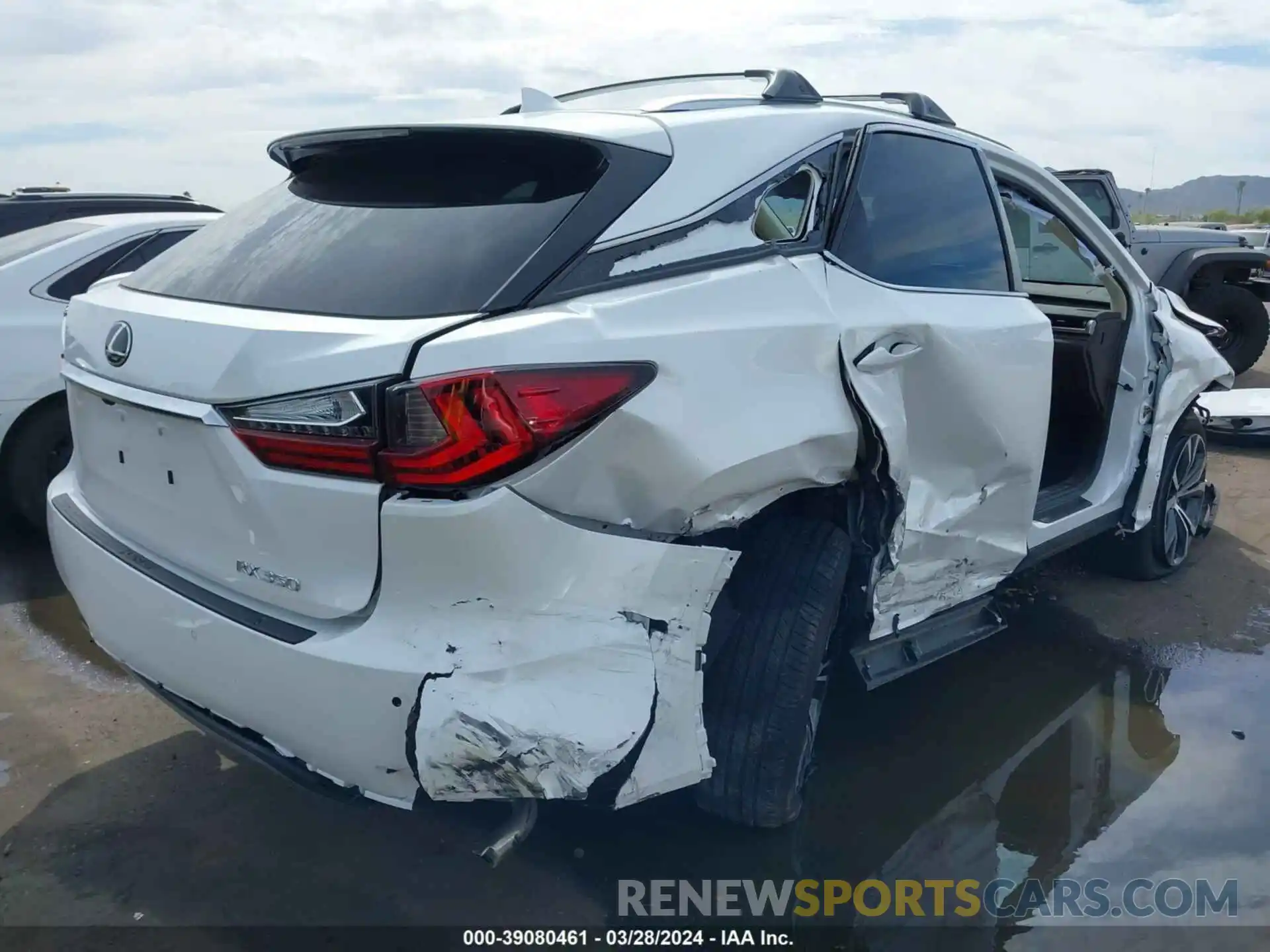 4 Photograph of a damaged car 2T2HZMAA6LC156959 LEXUS RX 2020