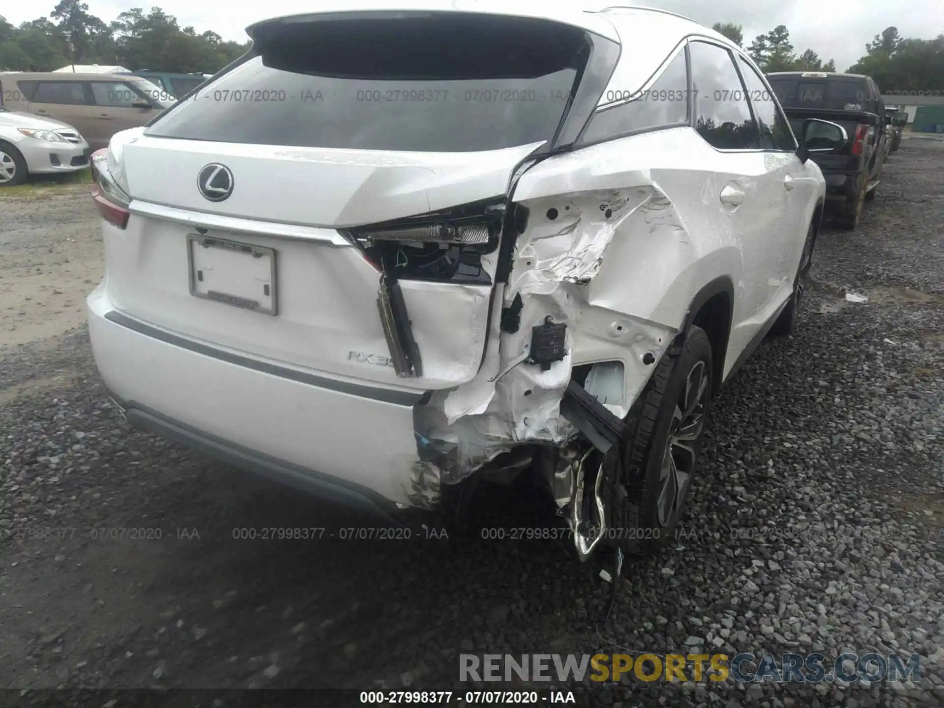 6 Photograph of a damaged car 2T2HZMAA6LC162129 LEXUS RX 2020