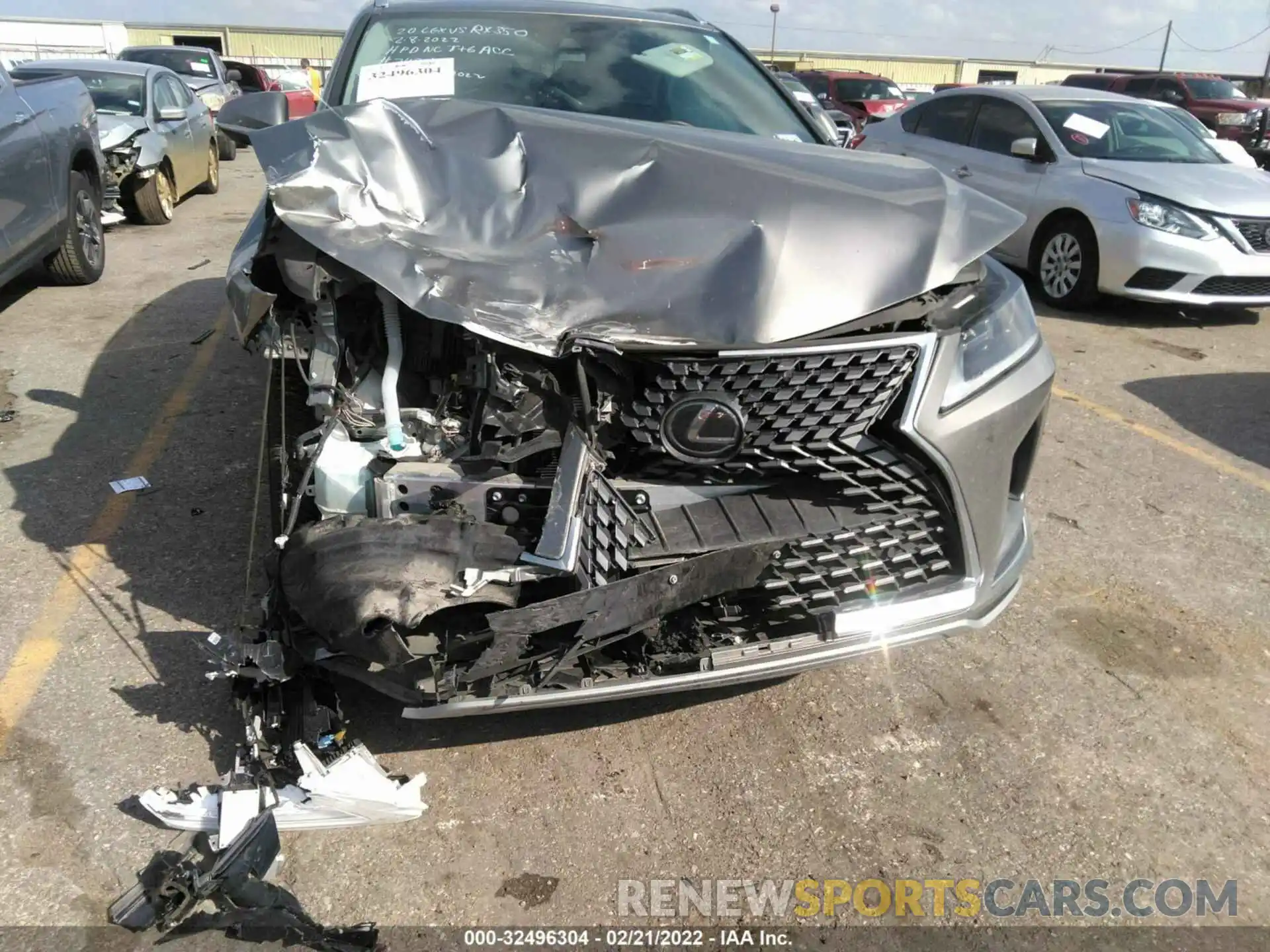 6 Photograph of a damaged car 2T2HZMAA7LC158123 LEXUS RX 2020