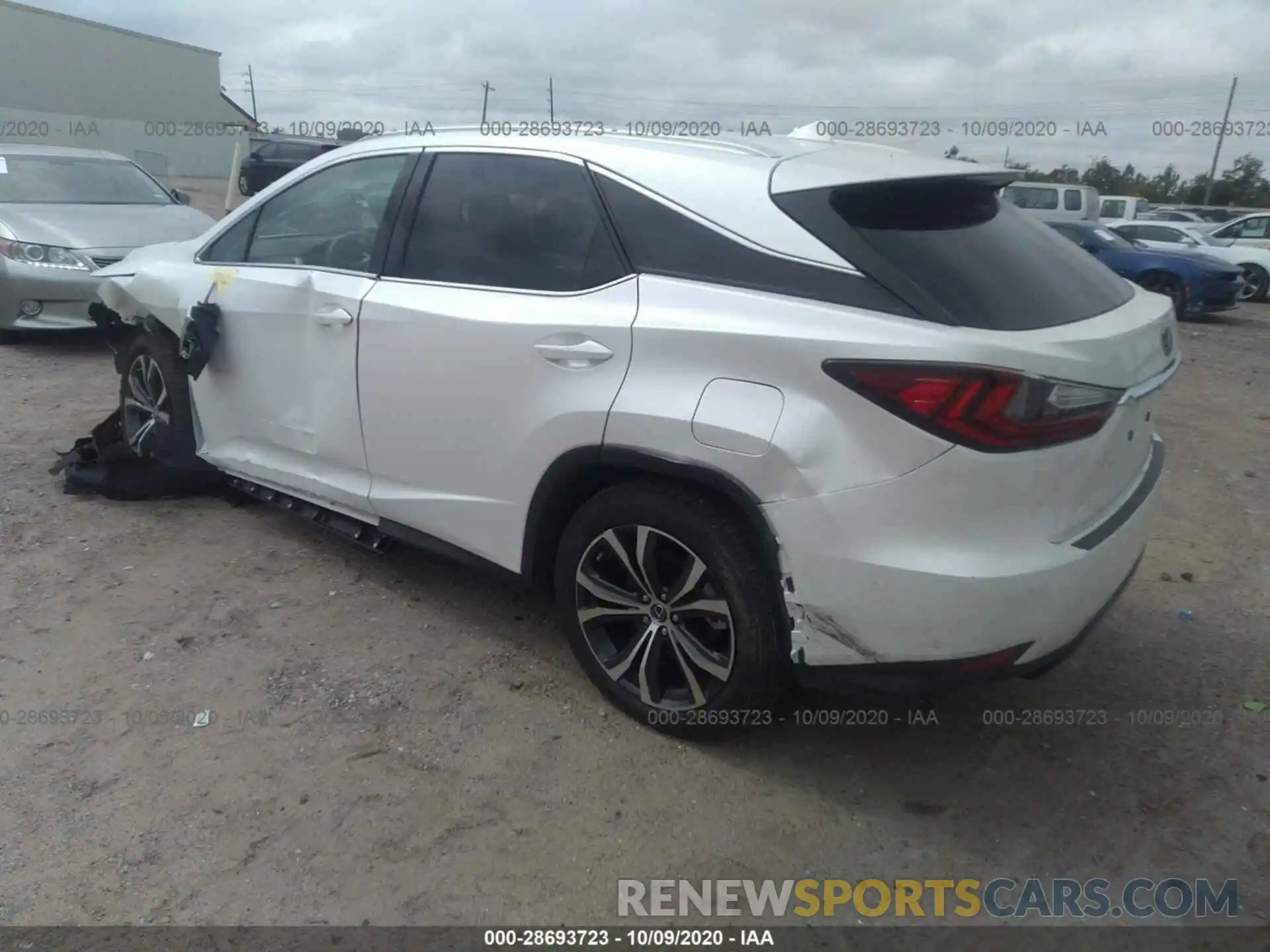 3 Photograph of a damaged car 2T2HZMAA7LC177979 LEXUS RX 2020