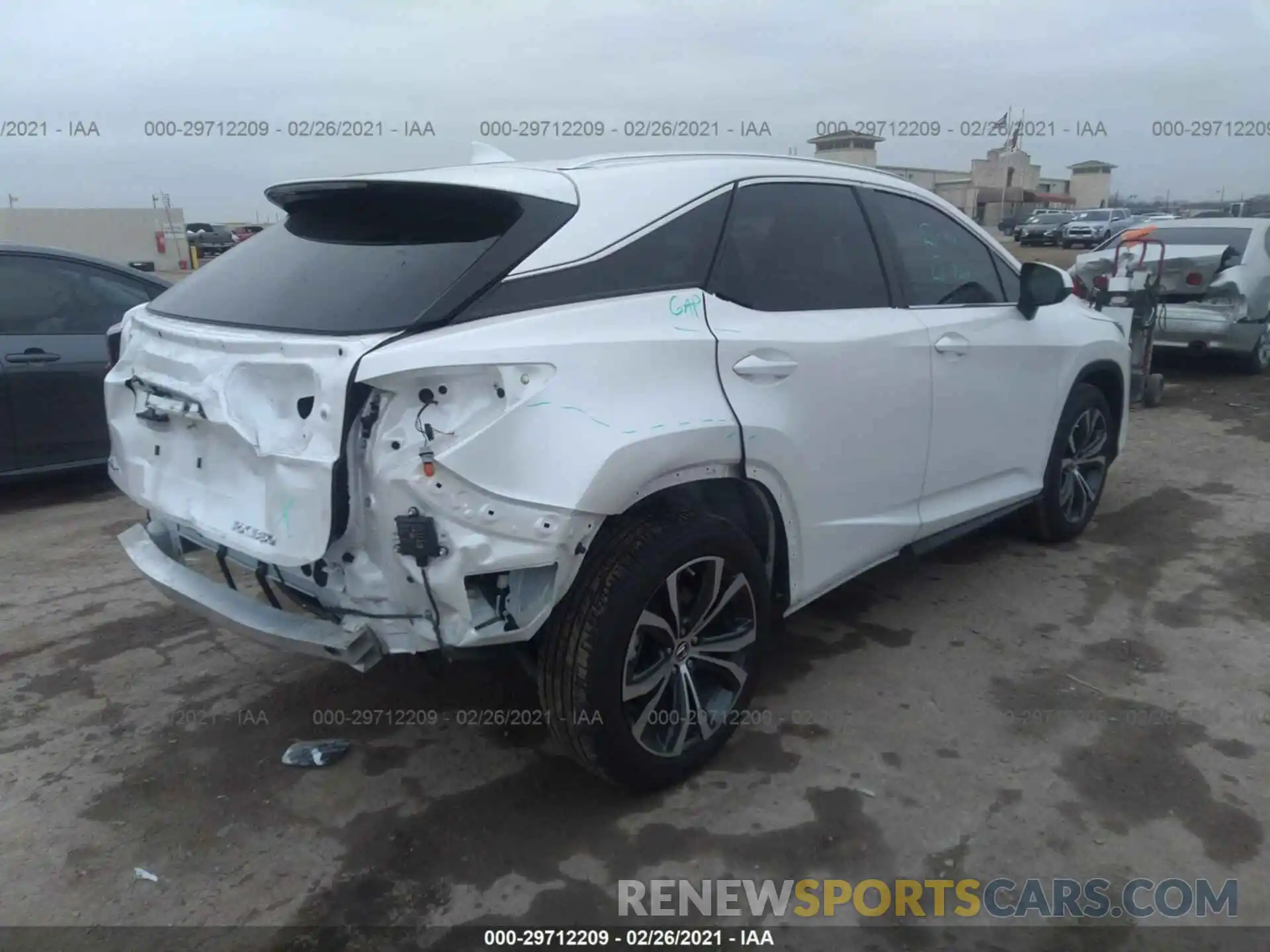 4 Photograph of a damaged car 2T2HZMAA8LC154484 LEXUS RX 2020