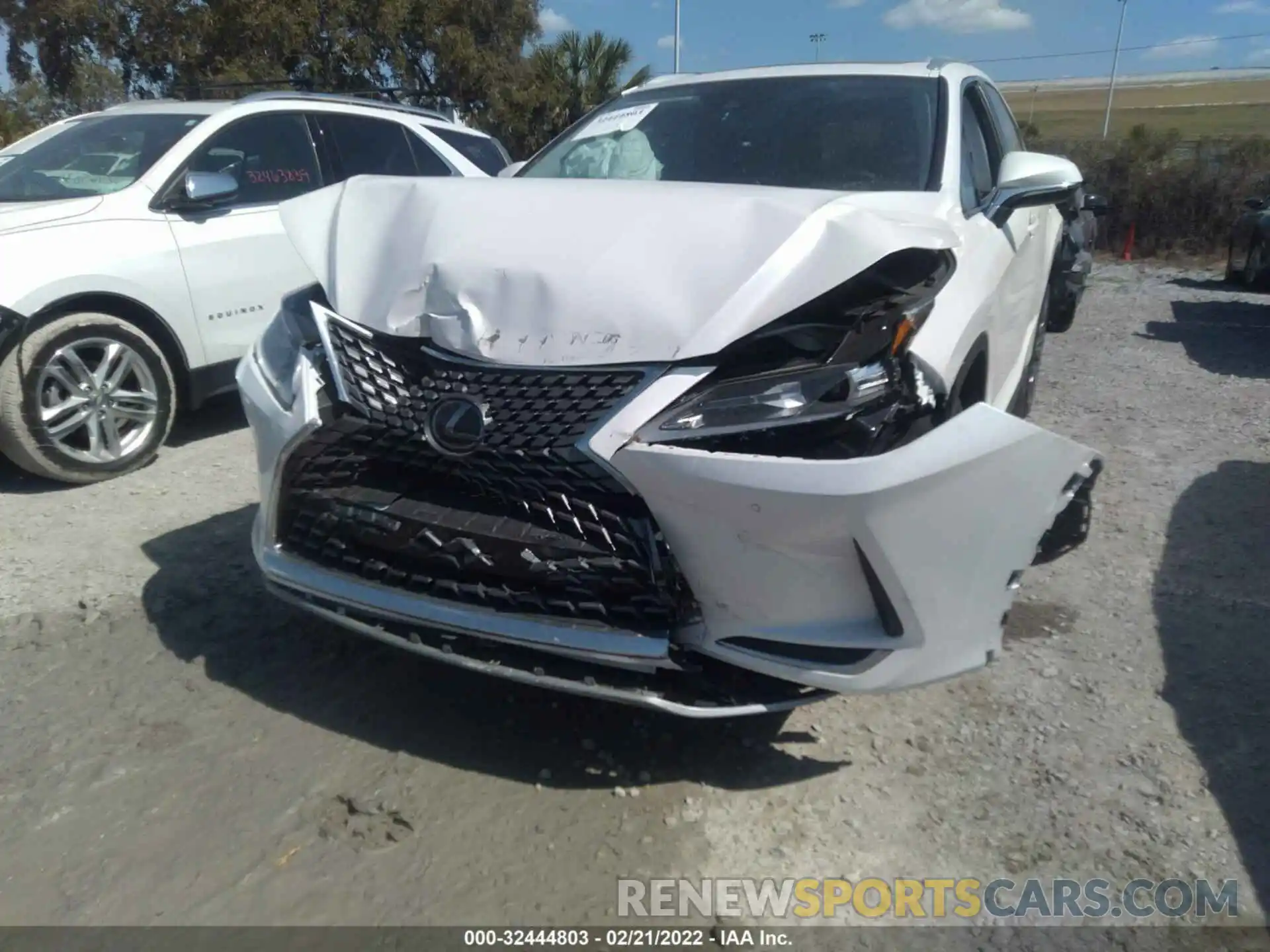 6 Photograph of a damaged car 2T2HZMAAXLC166541 LEXUS RX 2020