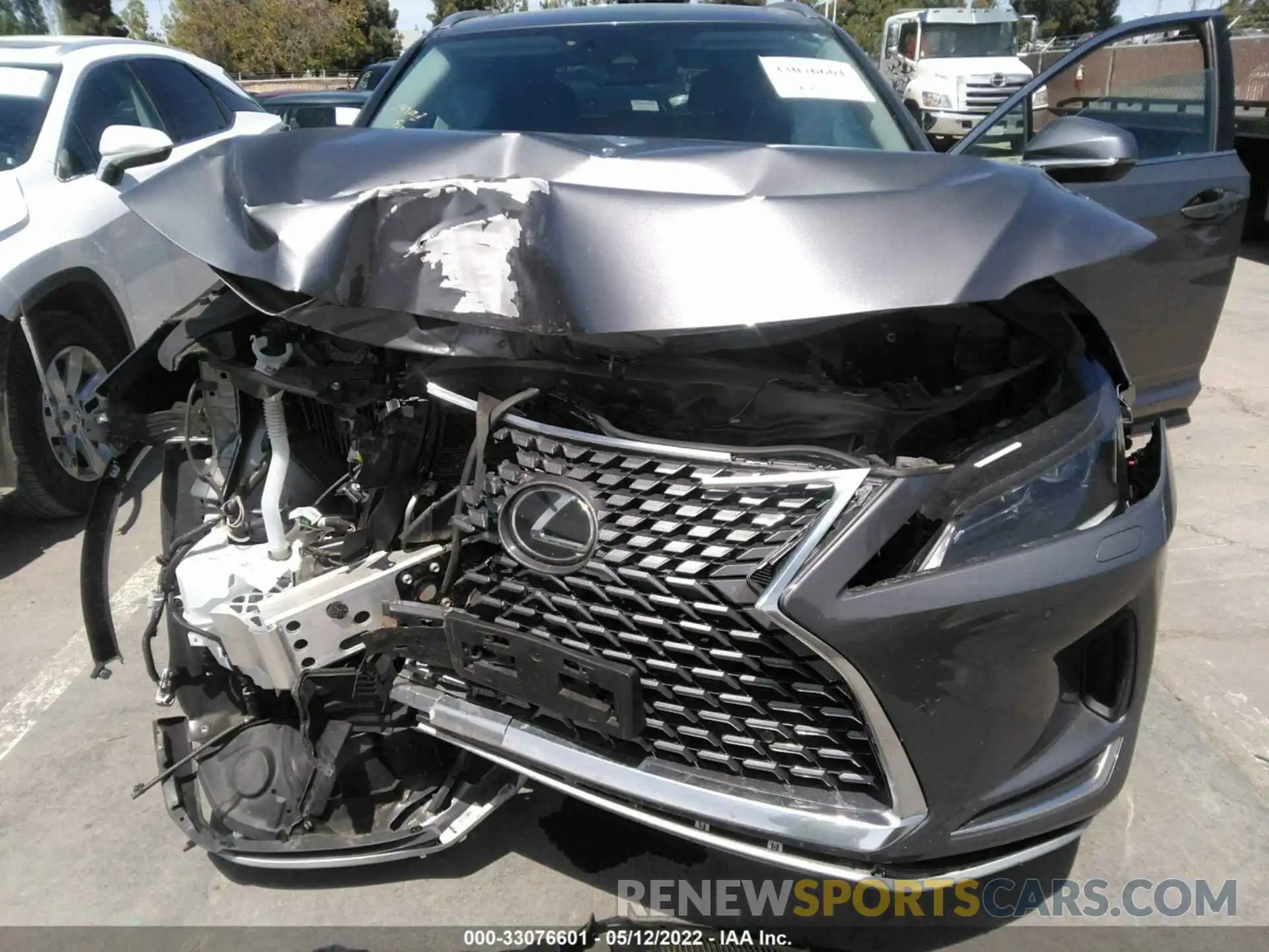 6 Photograph of a damaged car 2T2HZMDA0LC230825 LEXUS RX 2020