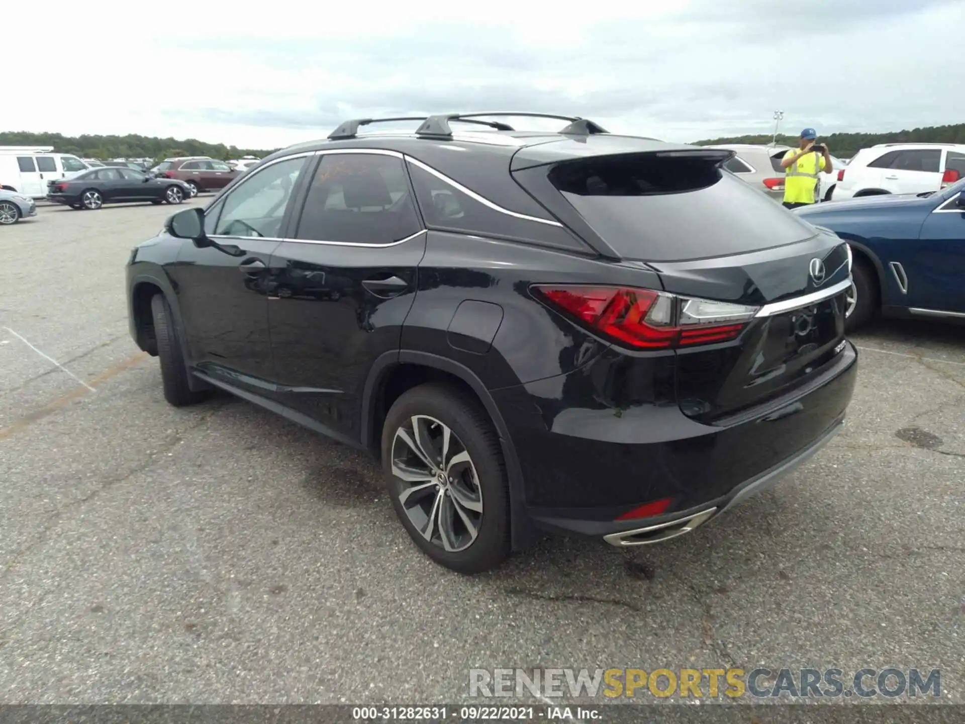 3 Photograph of a damaged car 2T2HZMDA1LC249402 LEXUS RX 2020