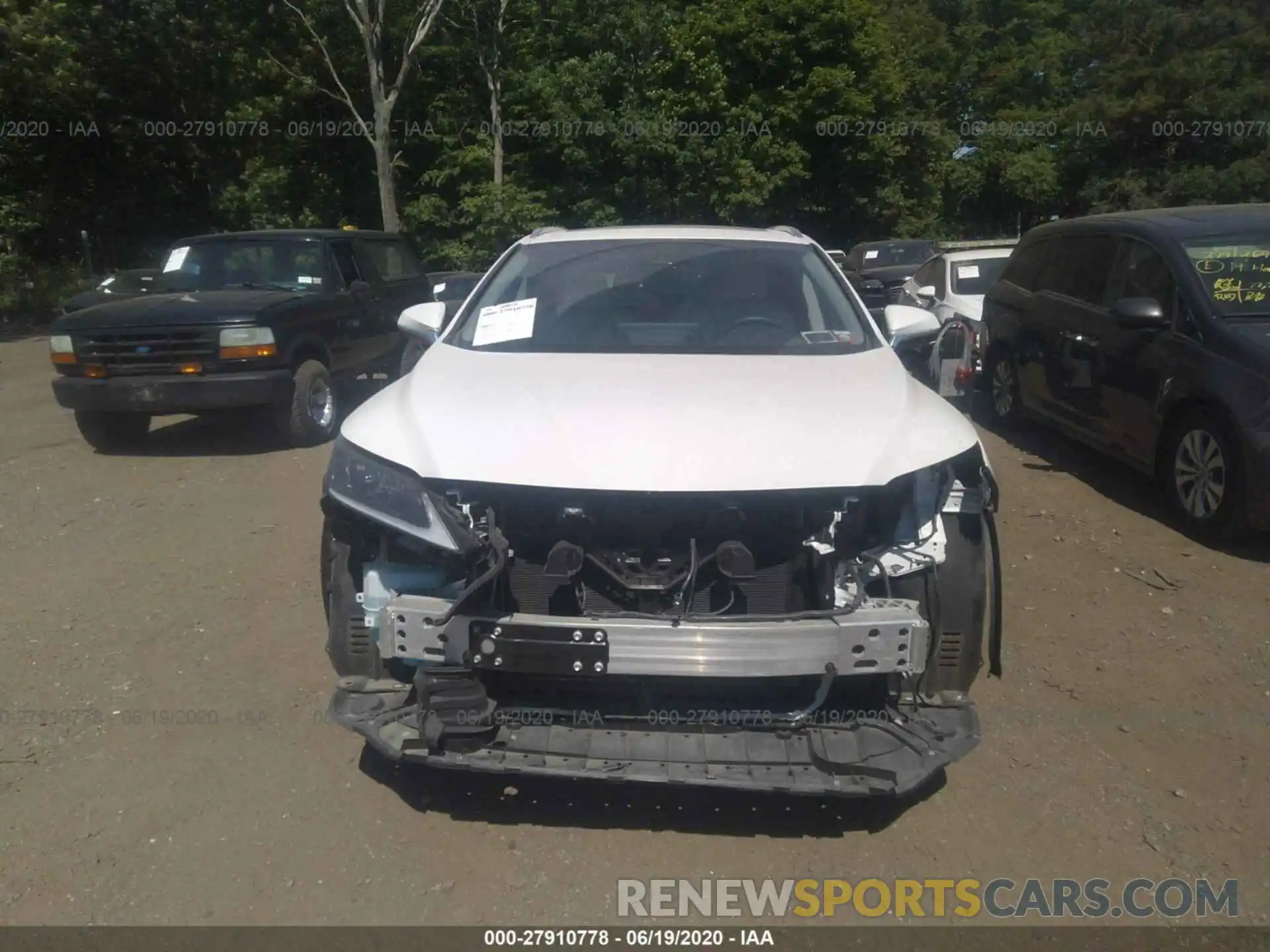 6 Photograph of a damaged car 2T2HZMDA2LC220510 LEXUS RX 2020