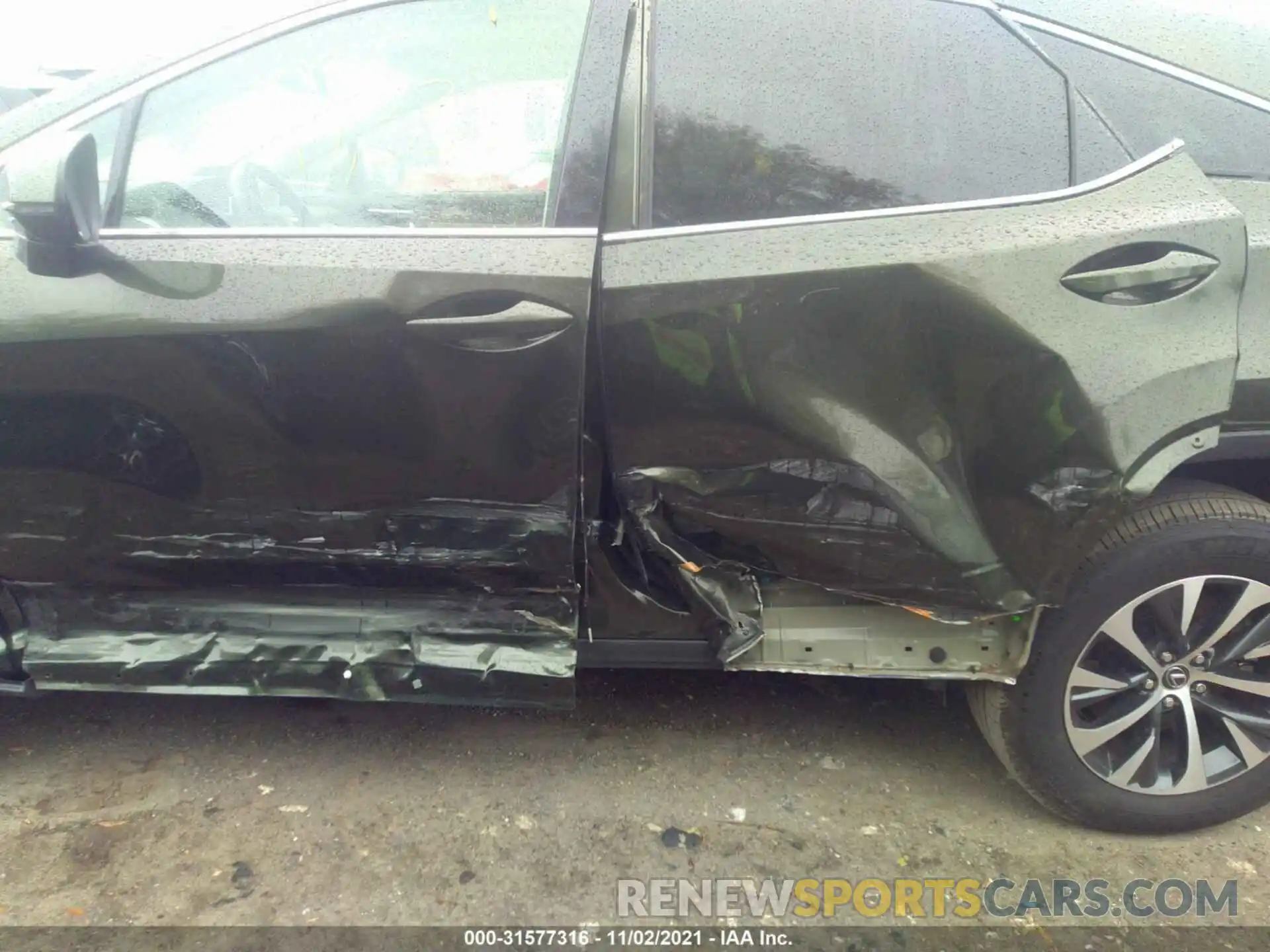 6 Photograph of a damaged car 2T2HZMDA3LC239499 LEXUS RX 2020