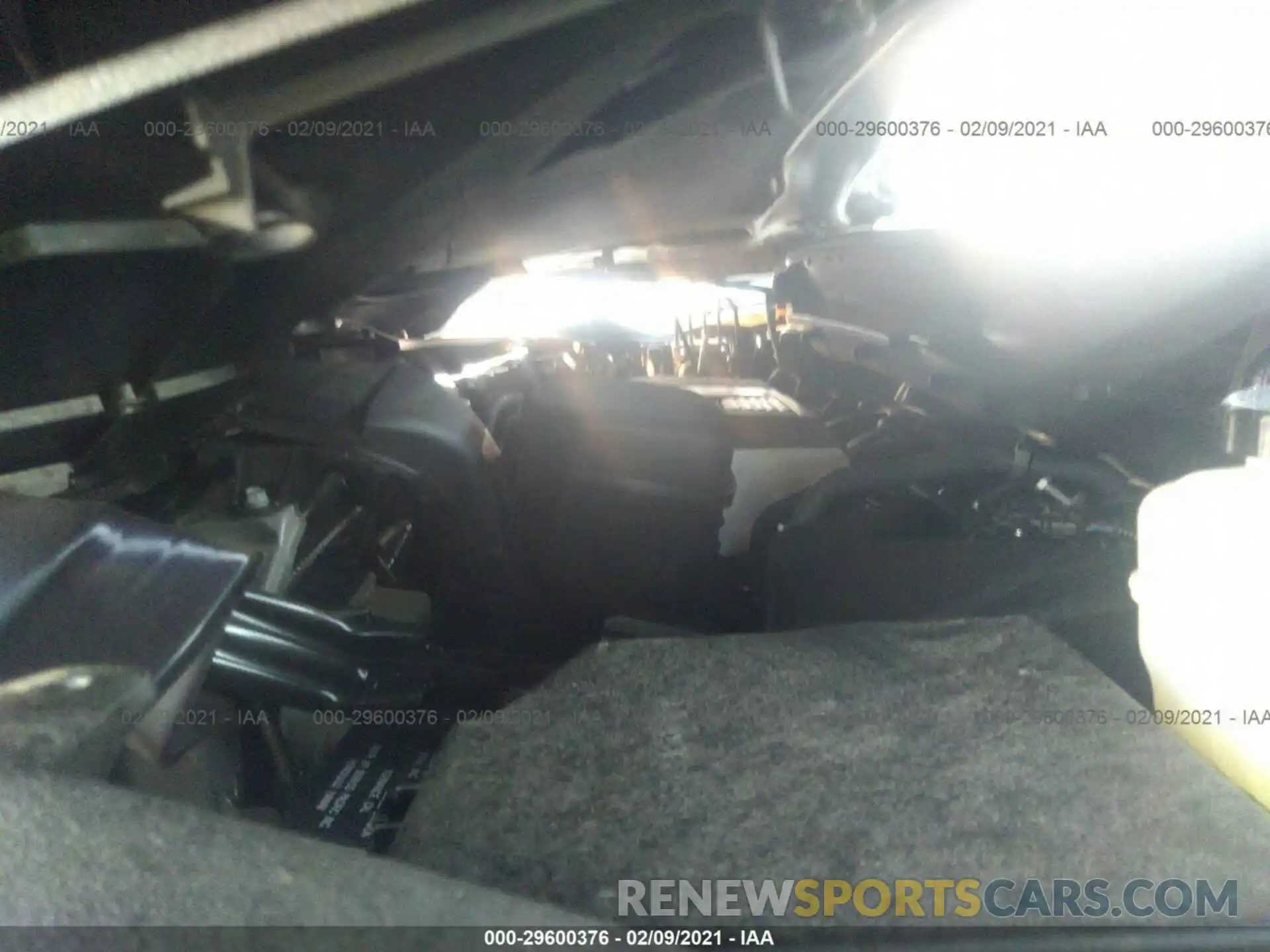 10 Photograph of a damaged car 2T2HZMDA4LC231797 LEXUS RX 2020
