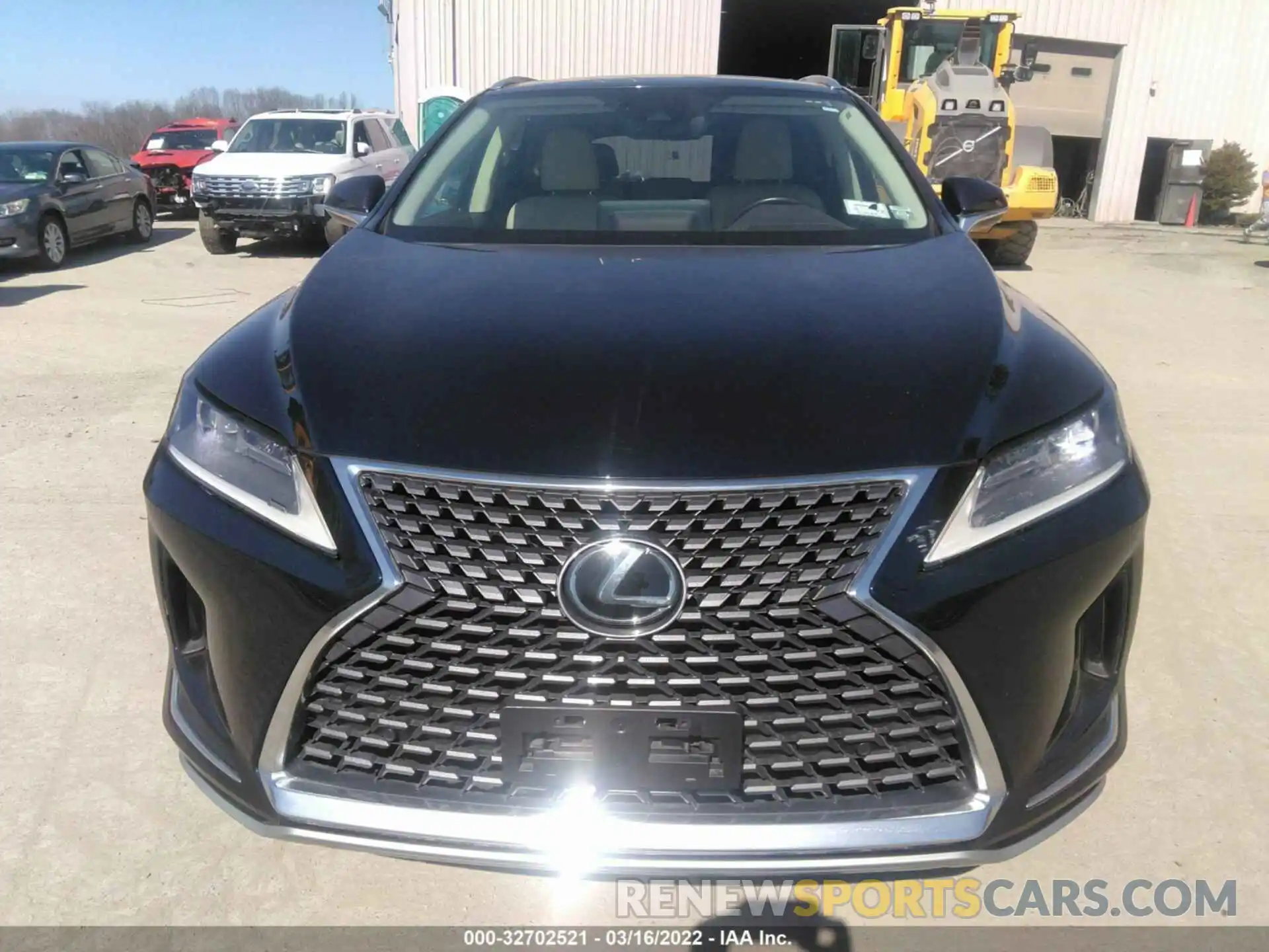 6 Photograph of a damaged car 2T2HZMDA4LC250737 LEXUS RX 2020