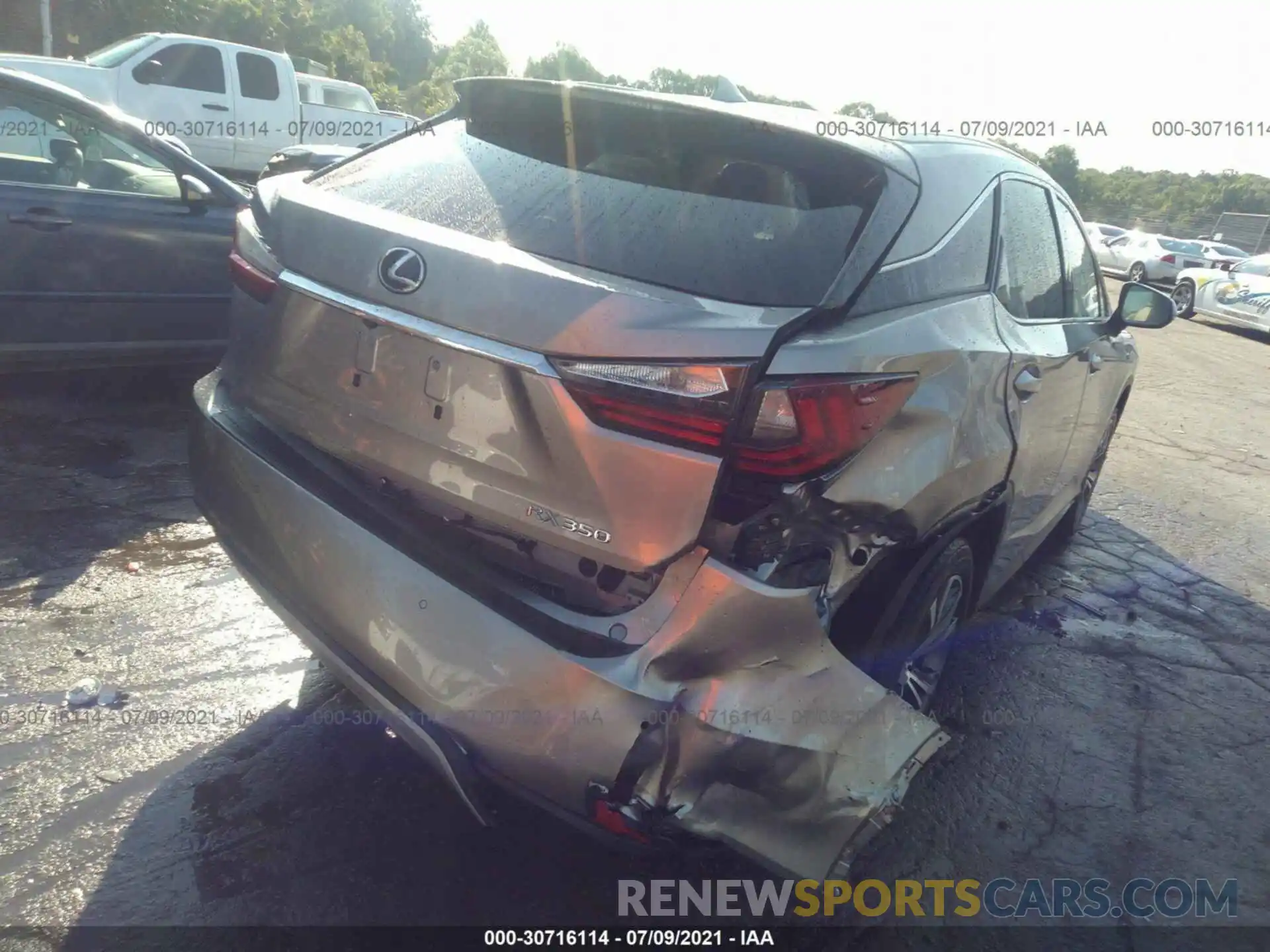 6 Photograph of a damaged car 2T2HZMDA5LC219724 LEXUS RX 2020