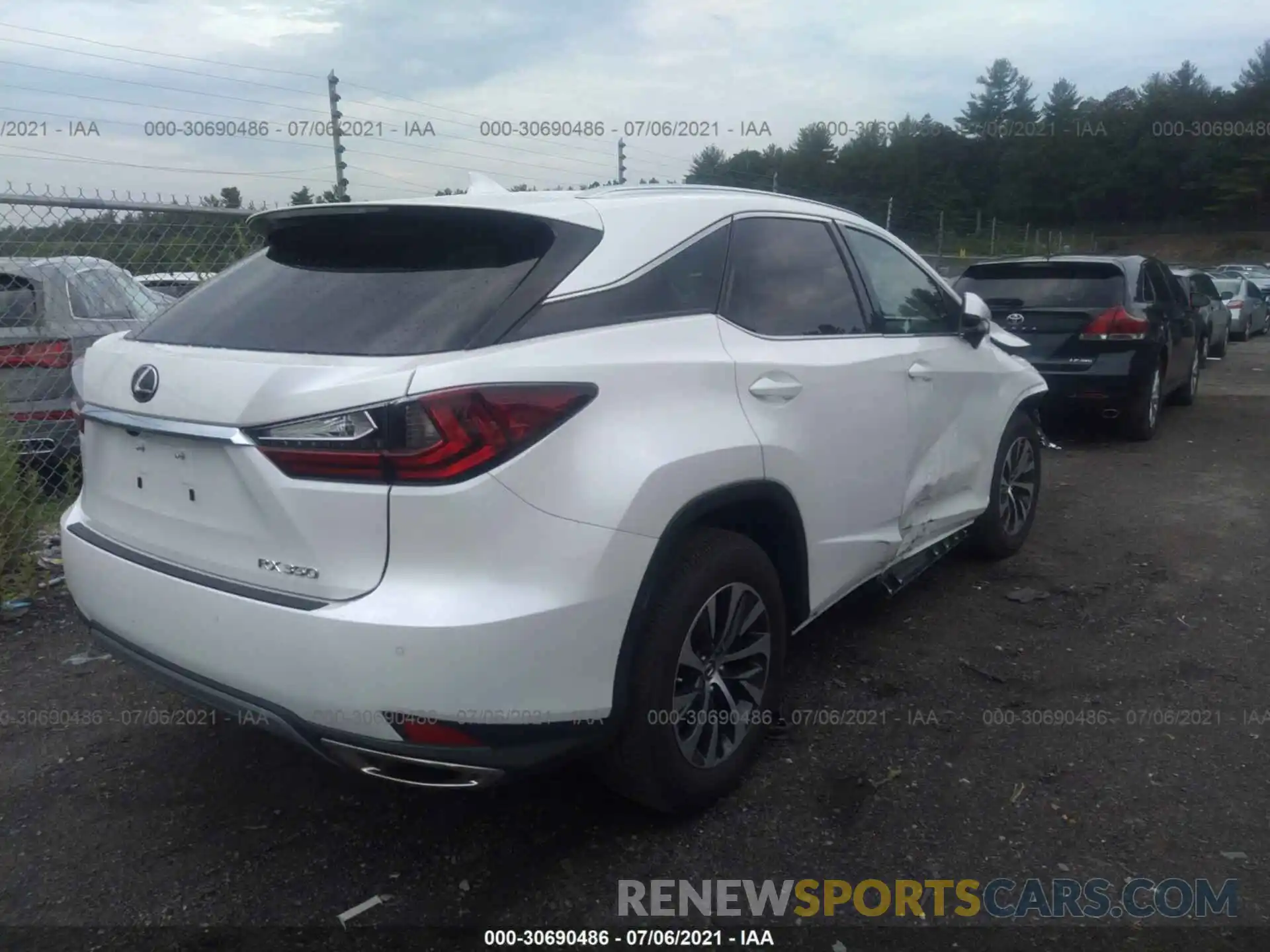 4 Photograph of a damaged car 2T2HZMDA5LC251265 LEXUS RX 2020