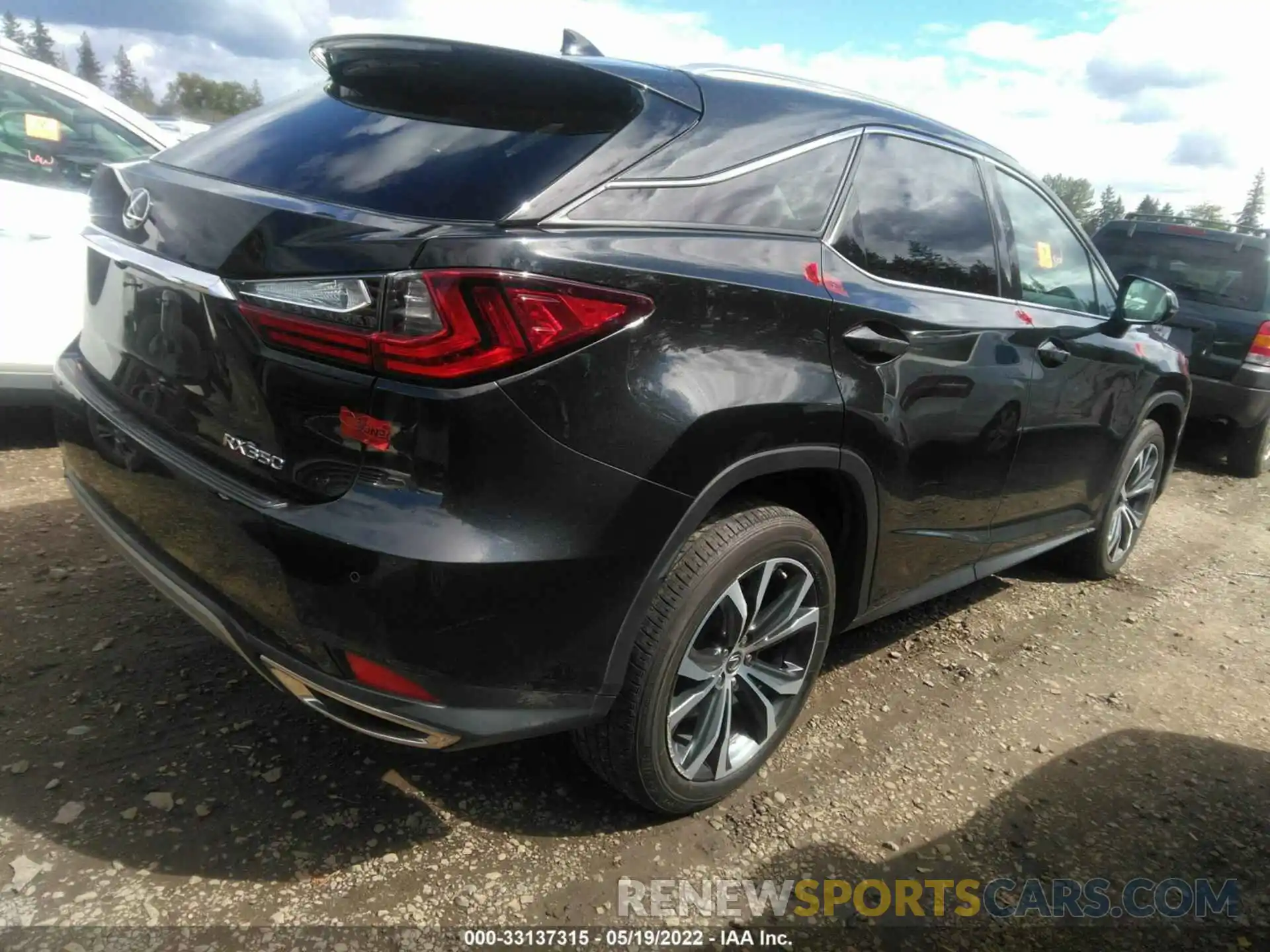 4 Photograph of a damaged car 2T2HZMDA8LC233276 LEXUS RX 2020