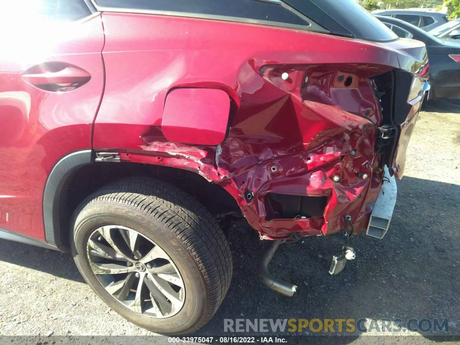 6 Photograph of a damaged car 2T2HZMDA8LC252197 LEXUS RX 2020