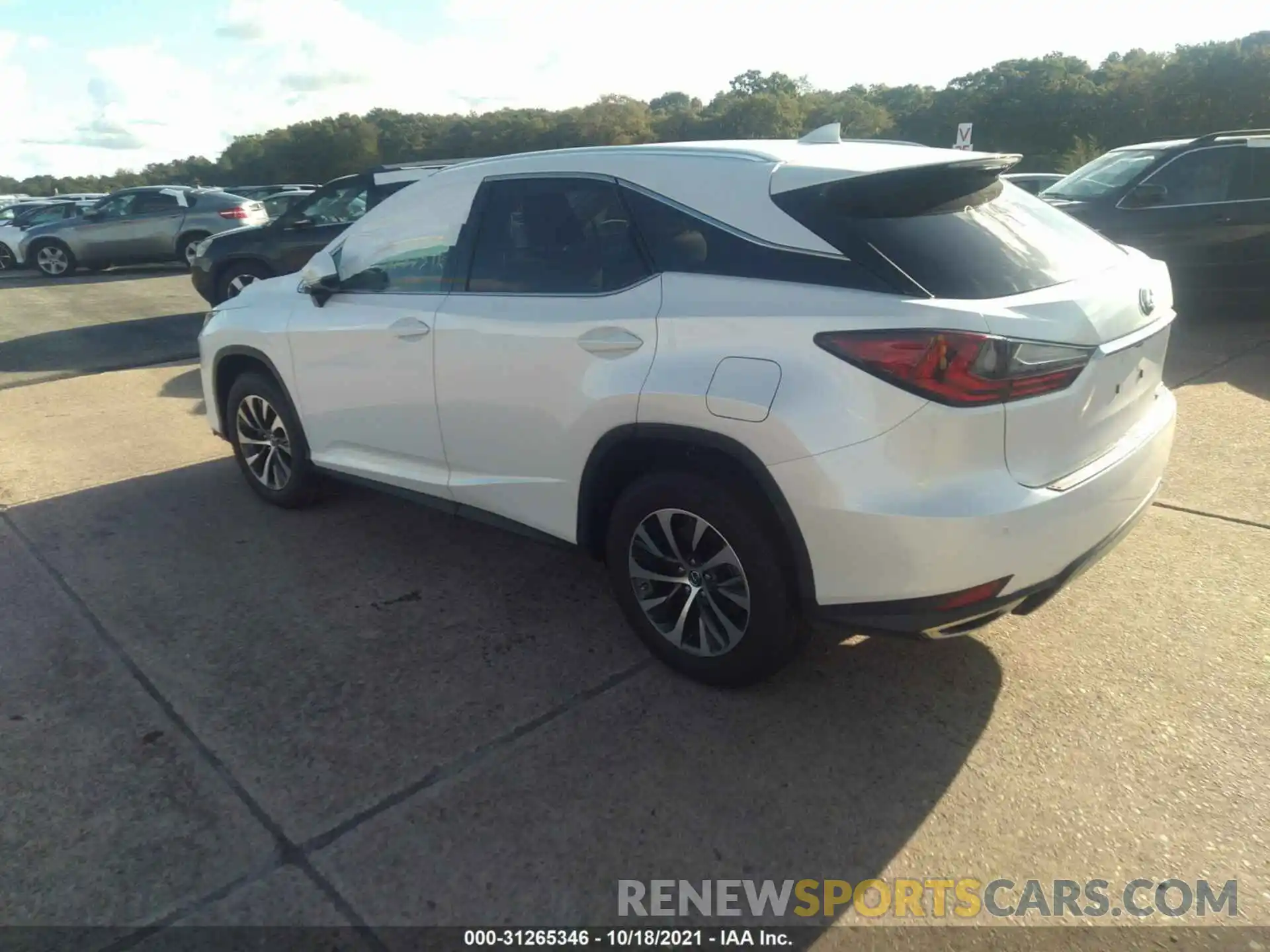 3 Photograph of a damaged car 2T2HZMDA8LC256234 LEXUS RX 2020