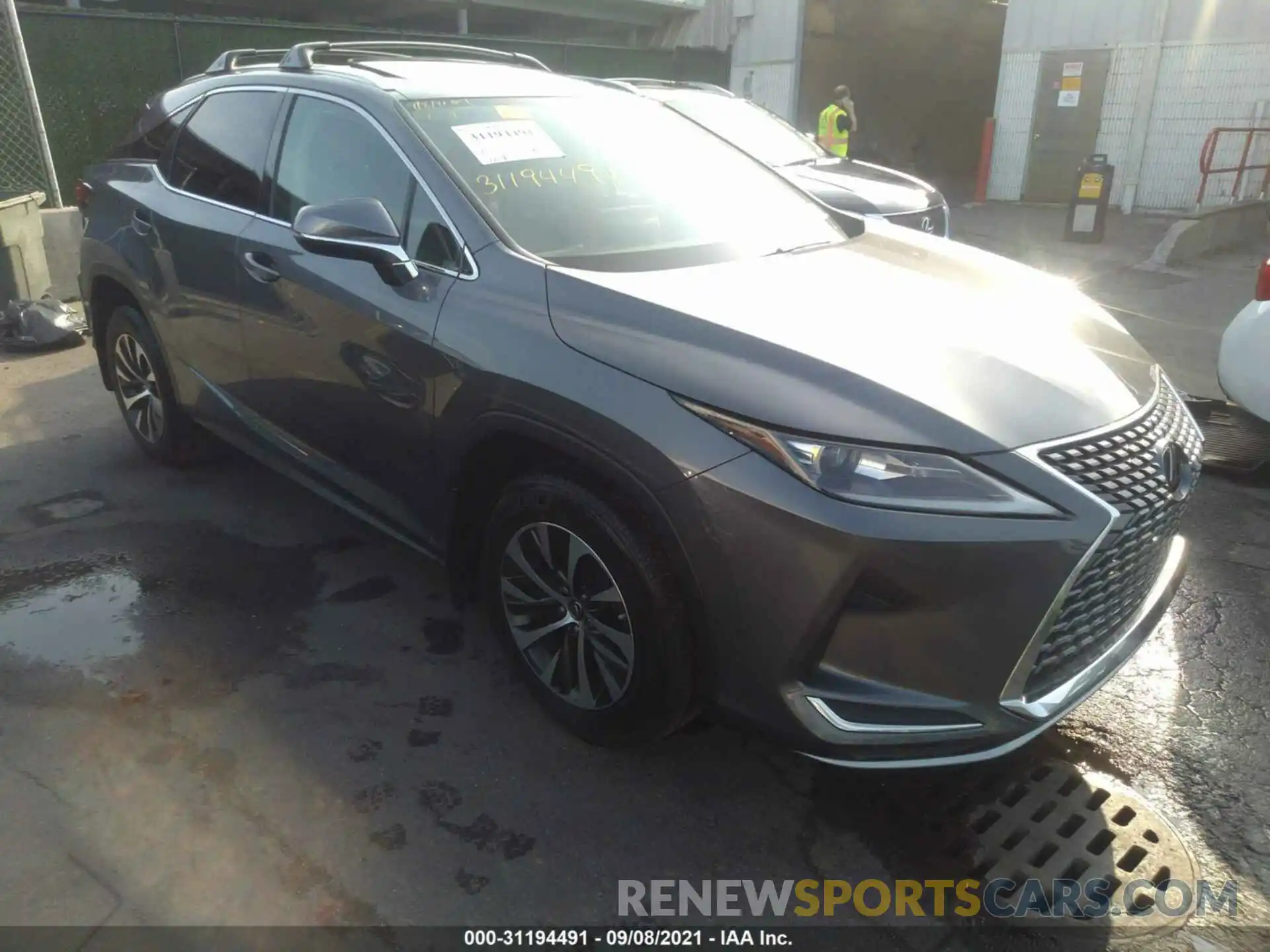 1 Фотография поврежденного автомобиля 2T2HZMDA9LC243038 LEXUS RX 2020