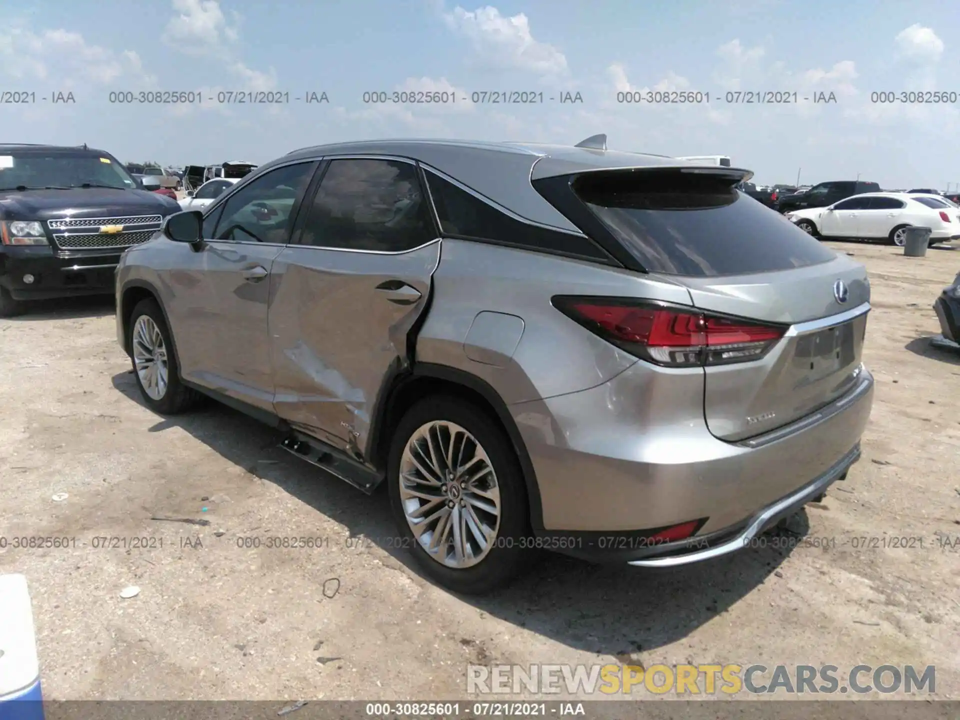 3 Photograph of a damaged car 2T2JGMDA6LC047033 LEXUS RX 2020