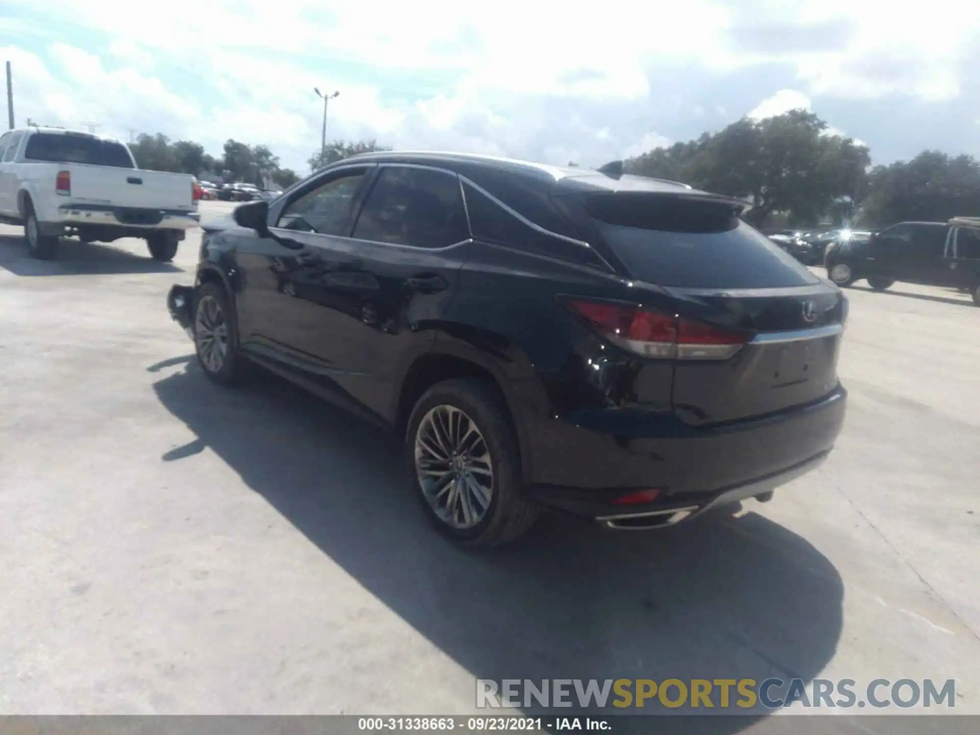 3 Photograph of a damaged car 2T2JZMAA2LC156507 LEXUS RX 2020