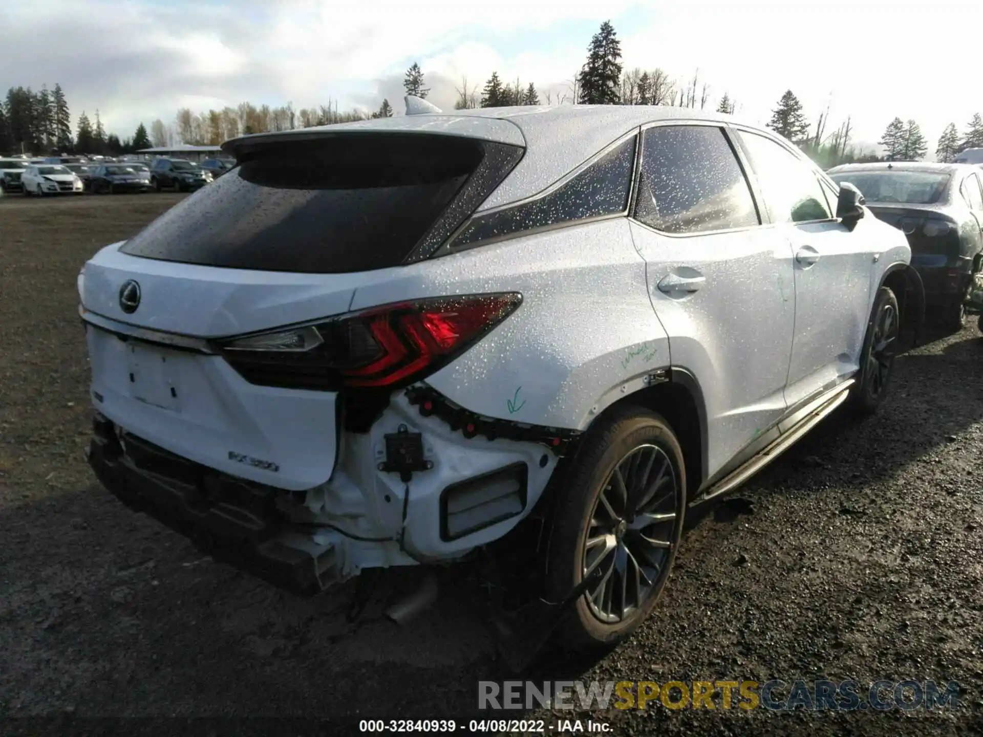 4 Фотография поврежденного автомобиля 2T2SZMDA1LC214803 LEXUS RX 2020