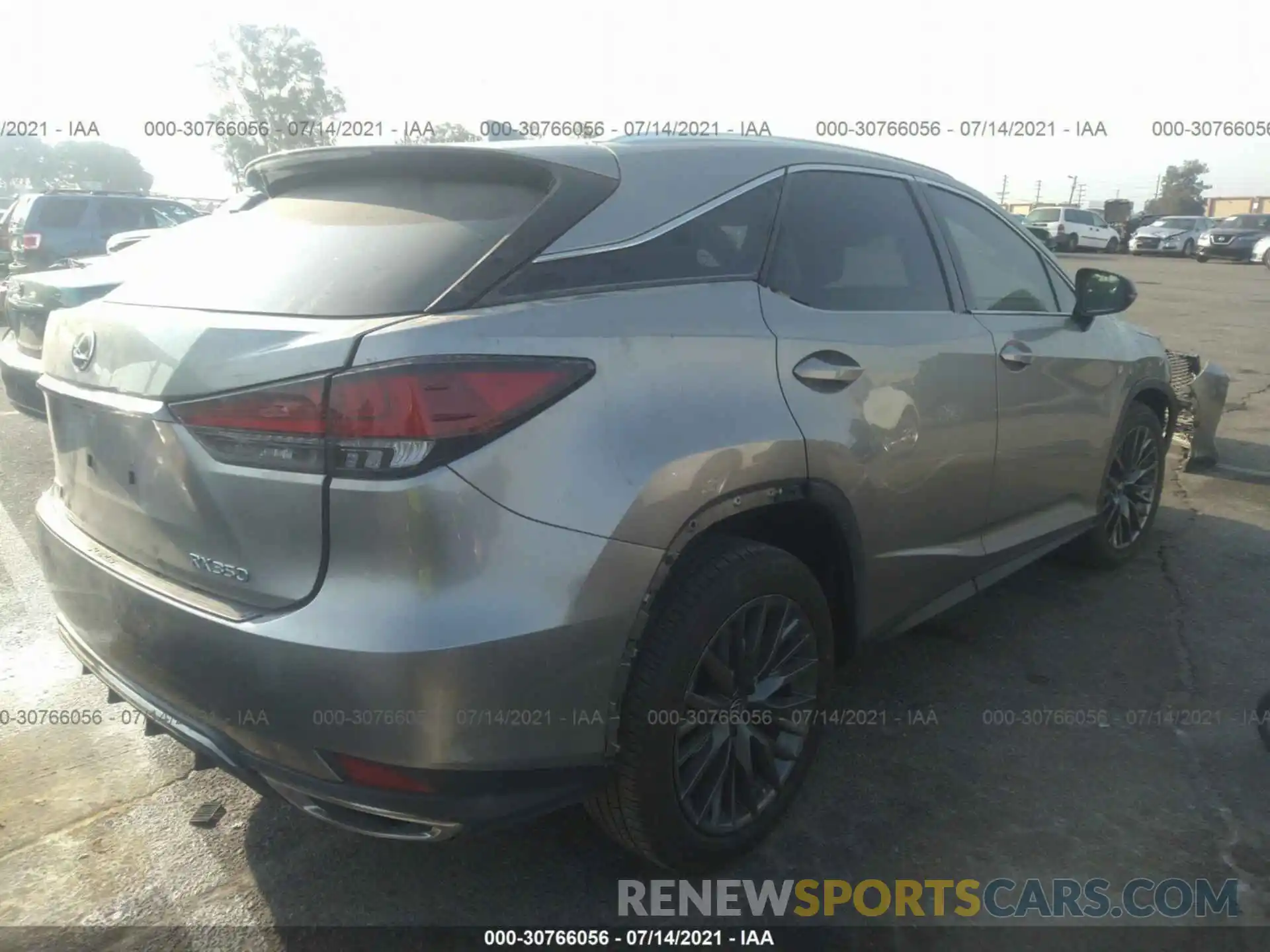 4 Фотография поврежденного автомобиля 2T2YZMDA4LC234571 LEXUS RX 2020