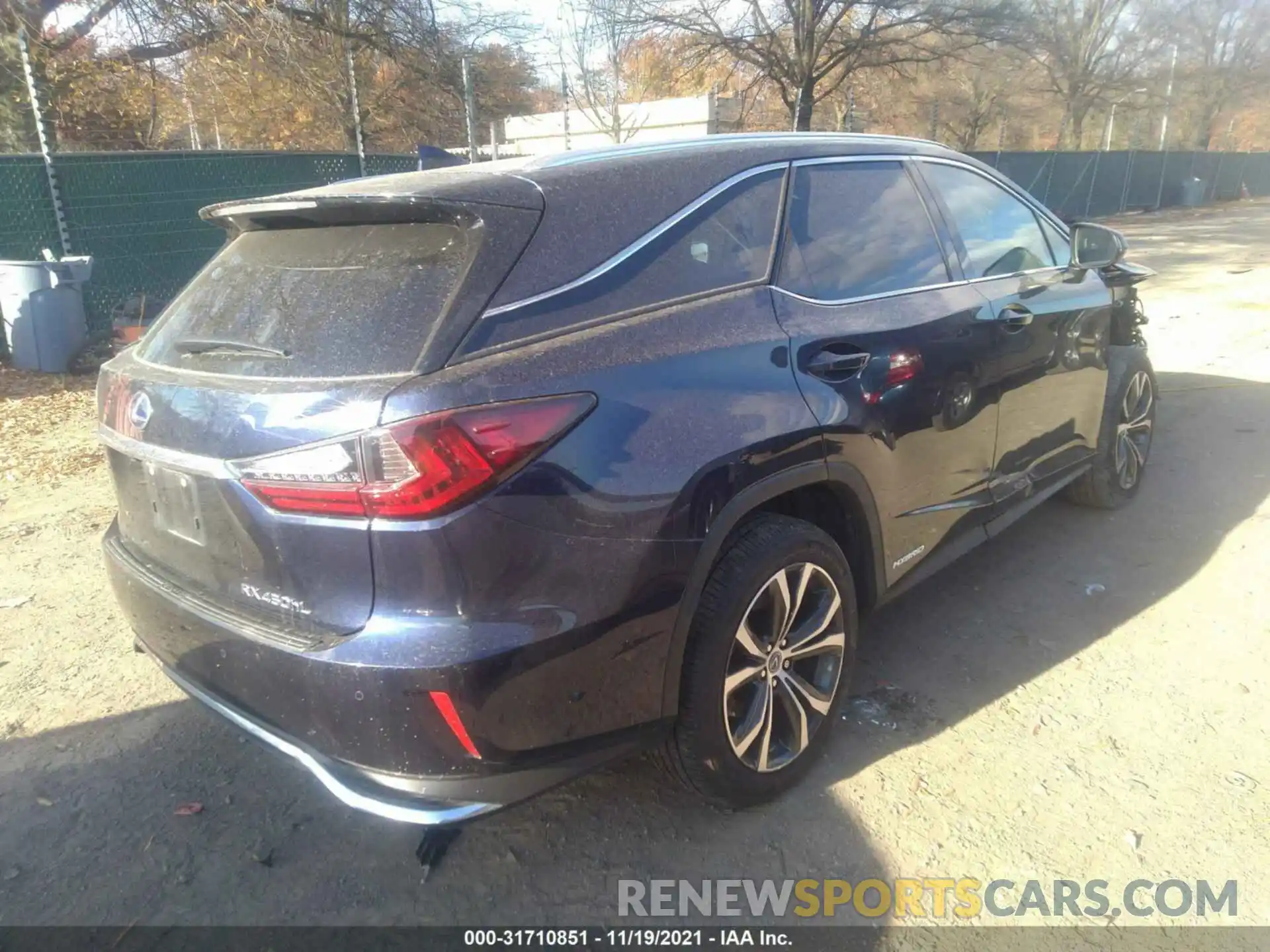 4 Photograph of a damaged car JTJHGKFA0L2011743 LEXUS RX 2020