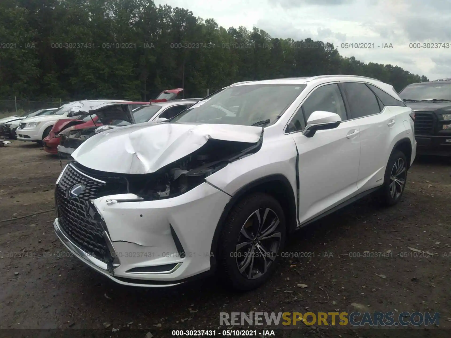 2 Photograph of a damaged car JTJHGKFA2L2009220 LEXUS RX 2020