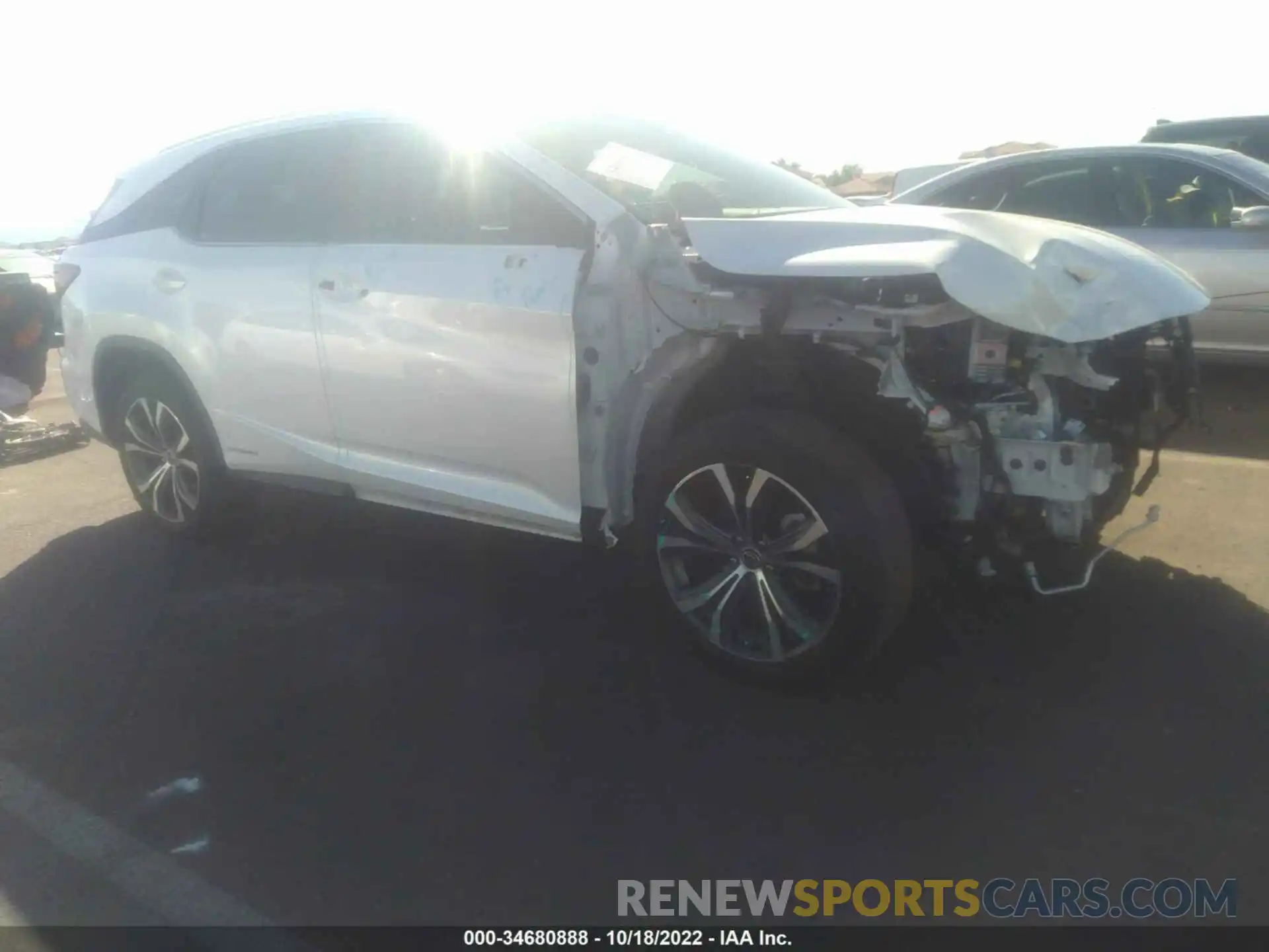 1 Photograph of a damaged car JTJHGKFA3L2012630 LEXUS RX 2020