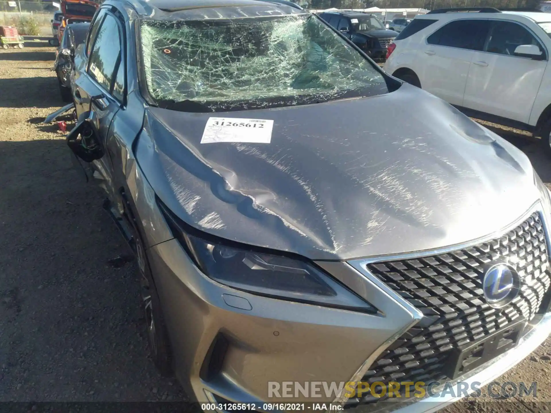 6 Photograph of a damaged car JTJHGKFA8L2015314 LEXUS RX 2020