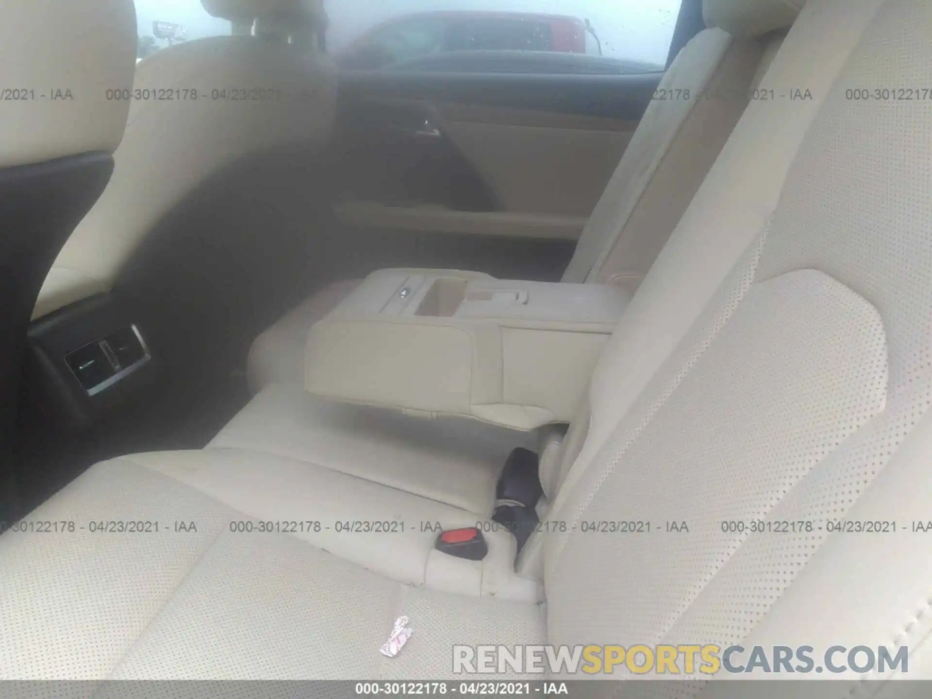 8 Фотография поврежденного автомобиля JTJHZKEA5L2015864 LEXUS RX 2020