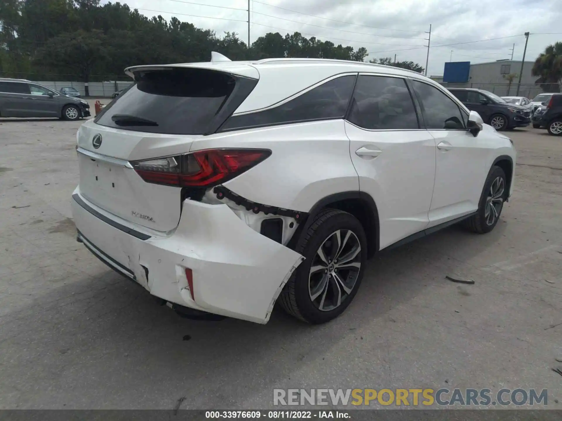 4 Photograph of a damaged car JTJHZKEA7L2017339 LEXUS RX 2020