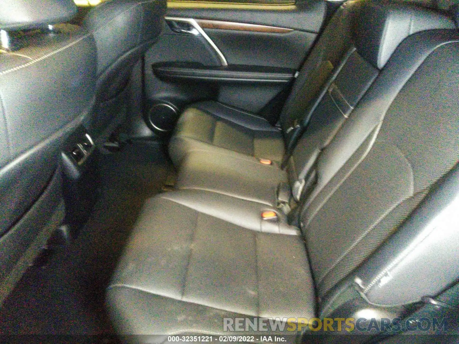 8 Фотография поврежденного автомобиля JTJHZKFA8L2026291 LEXUS RX 2020