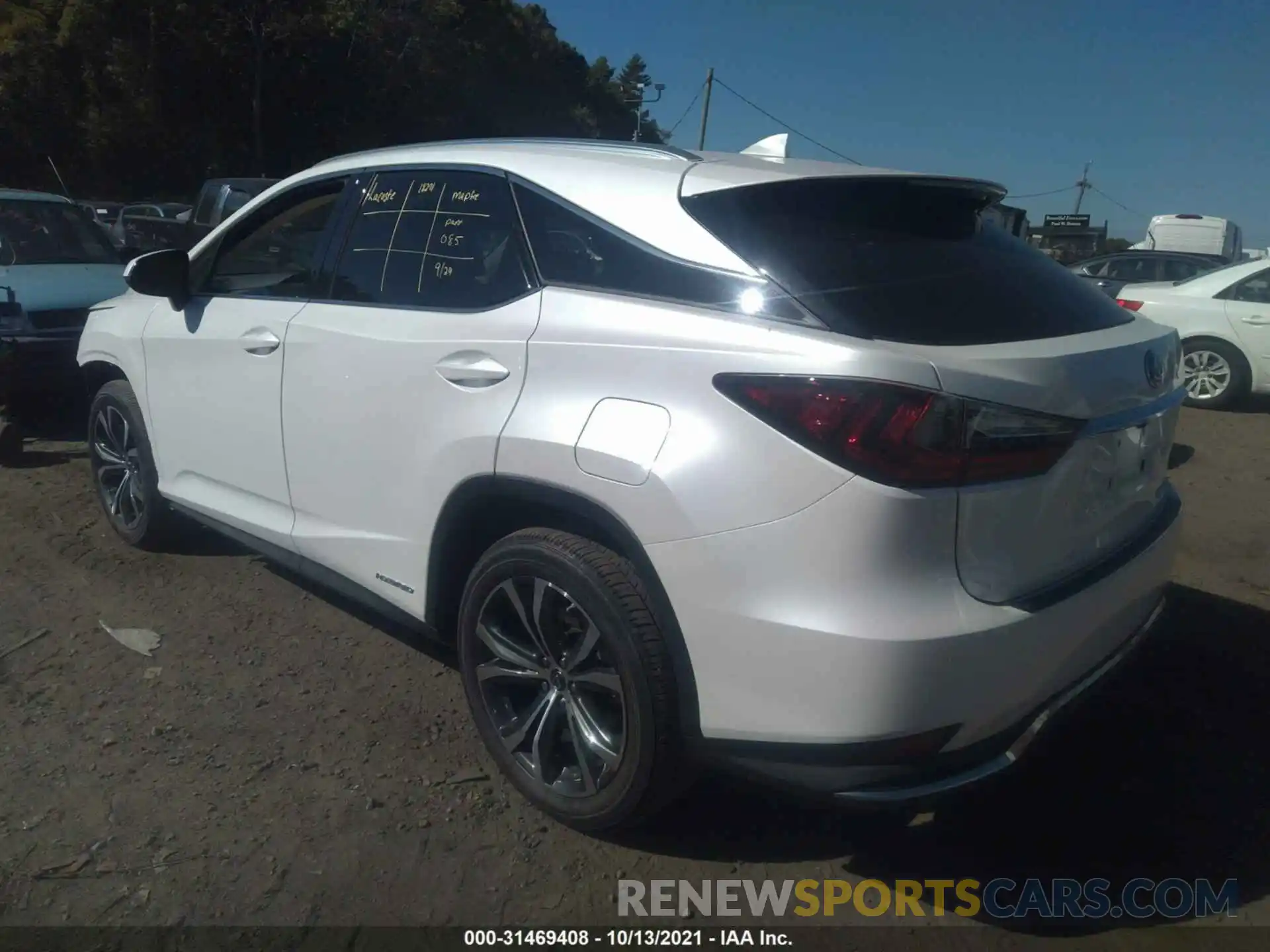 3 Photograph of a damaged car 2T2HGMDA3MC060306 LEXUS RX 2021