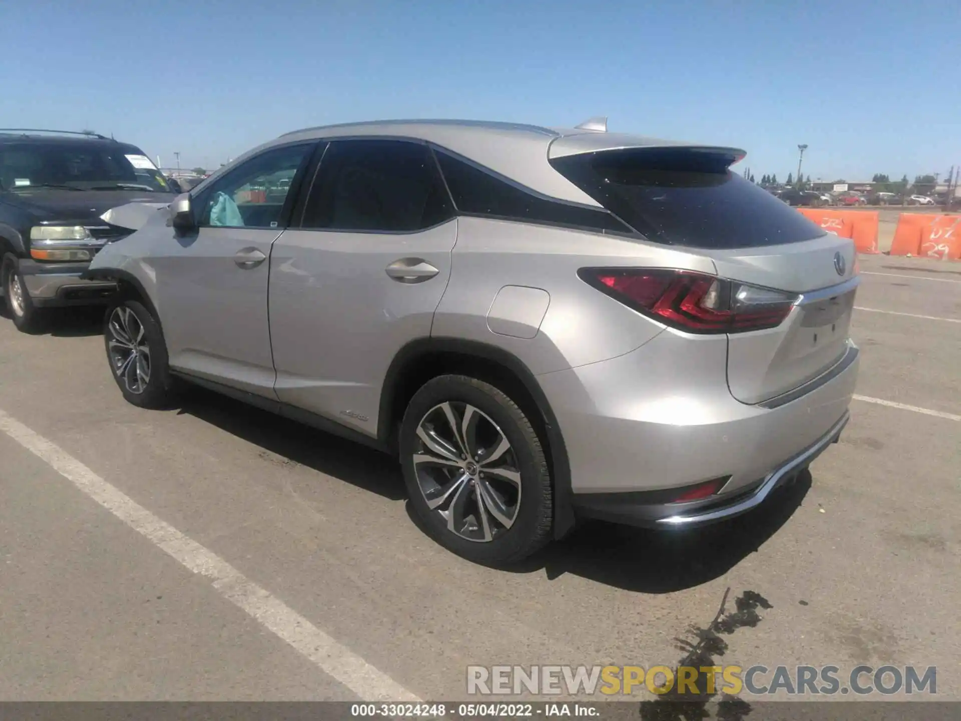 3 Photograph of a damaged car 2T2HGMDA5MC061330 LEXUS RX 2021