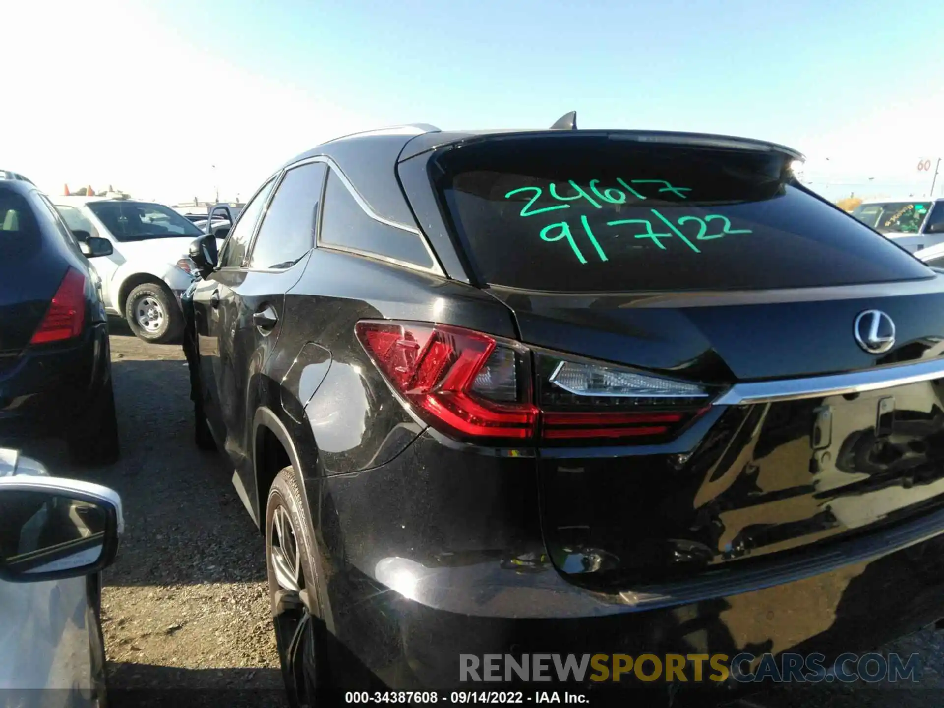 3 Photograph of a damaged car 2T2HZMAA0MC203498 LEXUS RX 2021