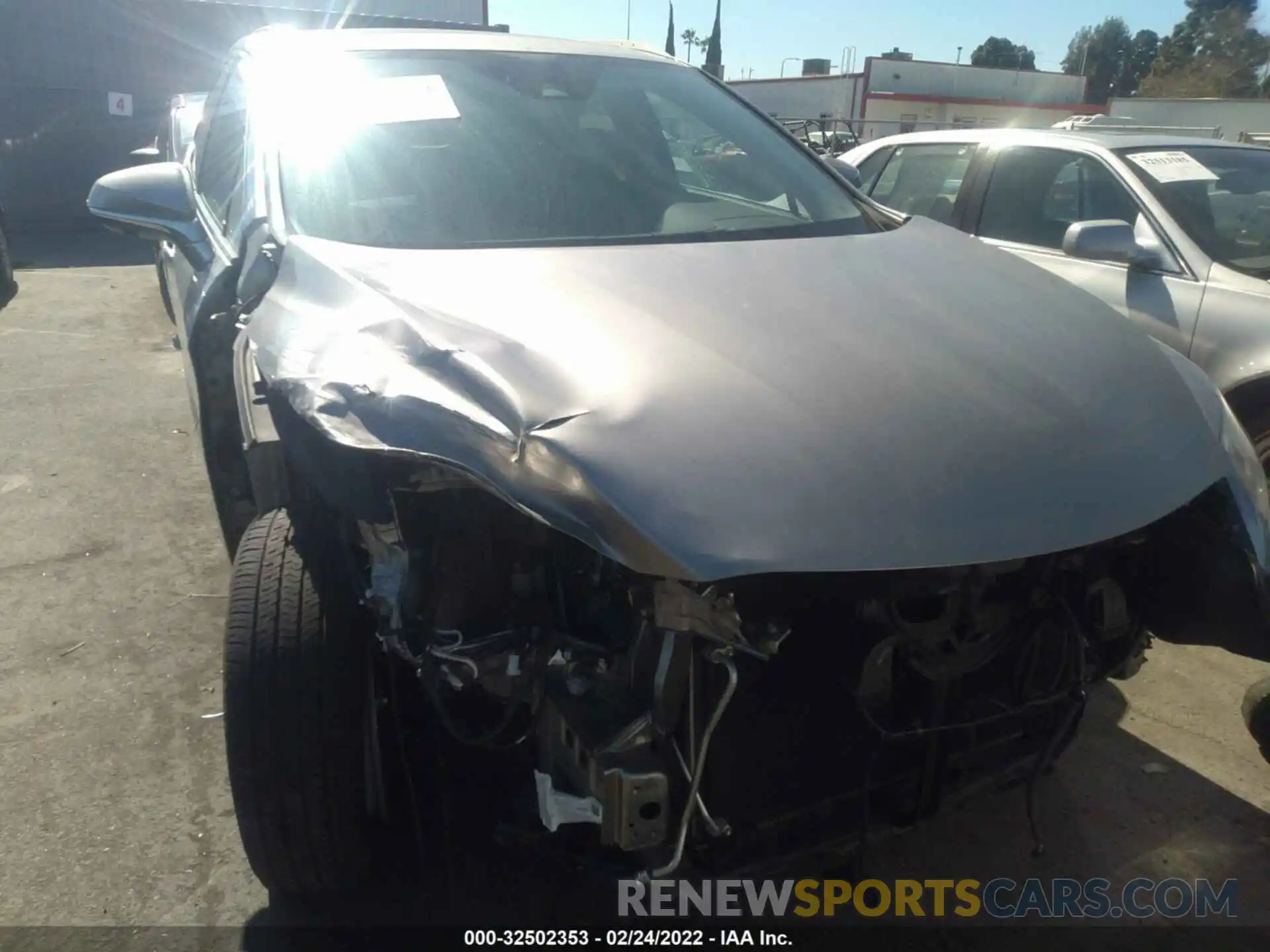 6 Photograph of a damaged car 2T2HZMAA4MC201625 LEXUS RX 2021