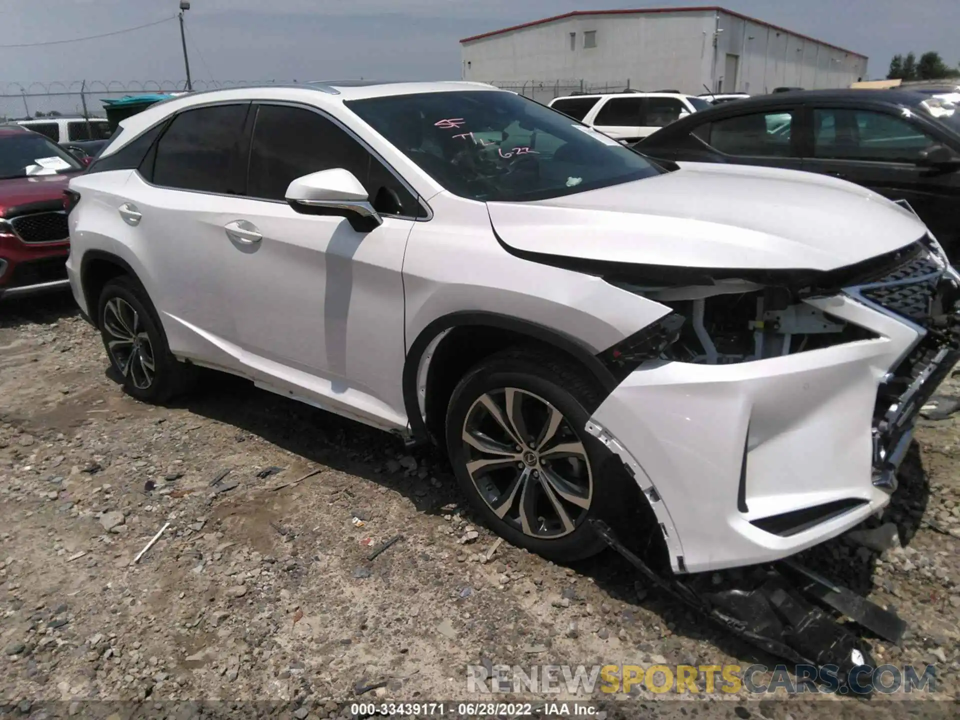 1 Фотография поврежденного автомобиля 2T2HZMAA6MC213856 LEXUS RX 2021