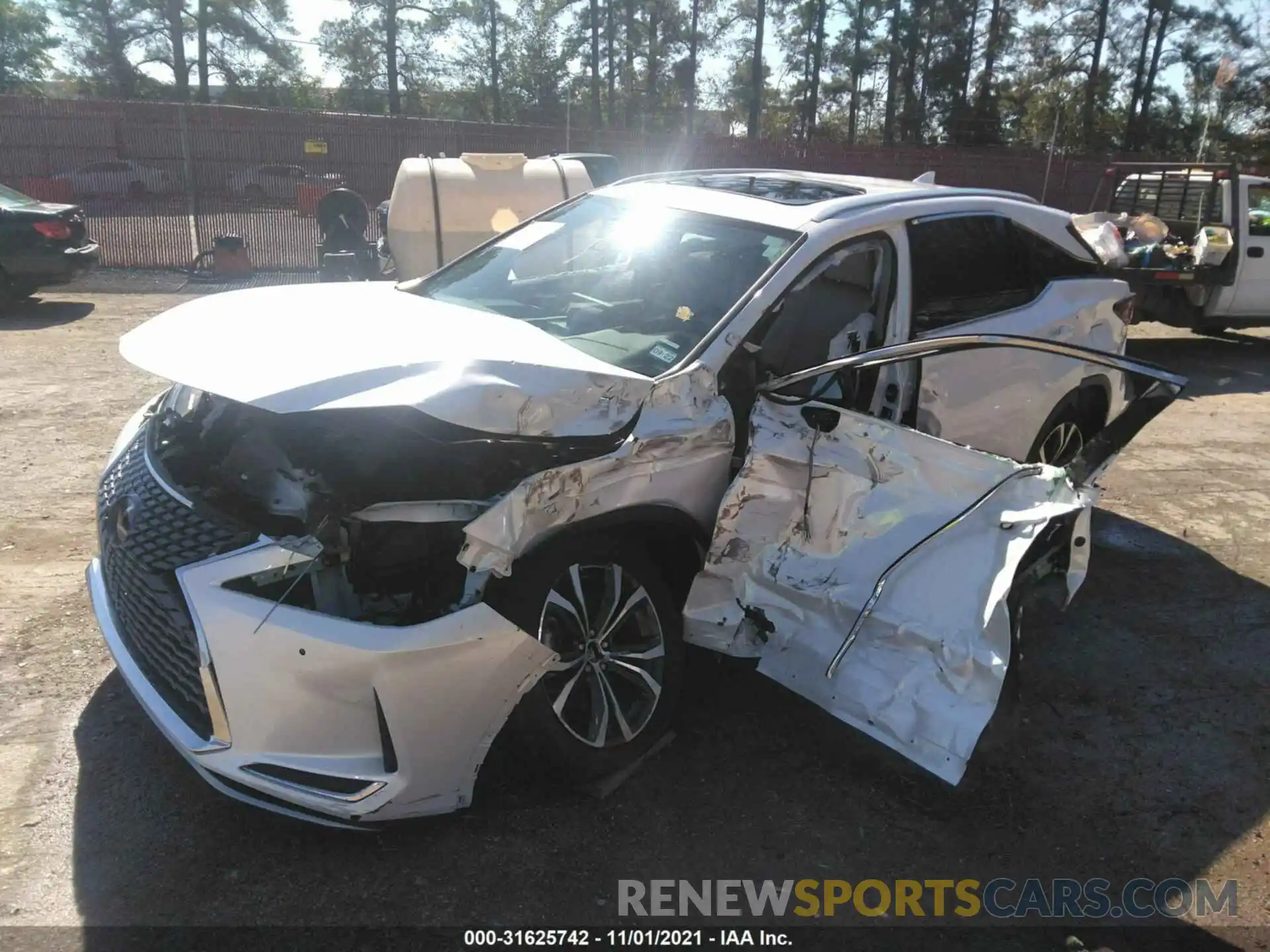 2 Photograph of a damaged car 2T2HZMAA7MC183864 LEXUS RX 2021